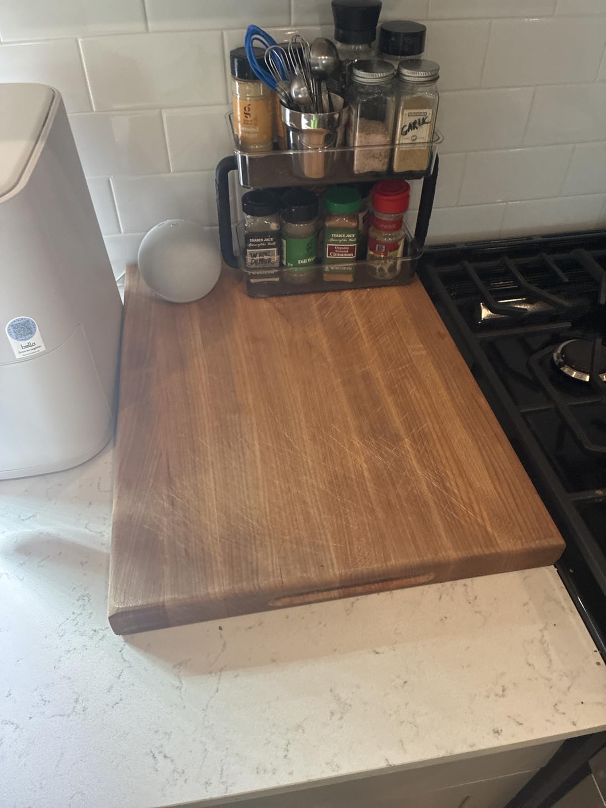 John Boos R-Board Series Rectangular Wooden Maple Cutting Board 24x18 - 1.5 Thick, 18-lb Reversible Butcher Block with Edge-Grain & Finger Grips - Made in the USA customer photo 2