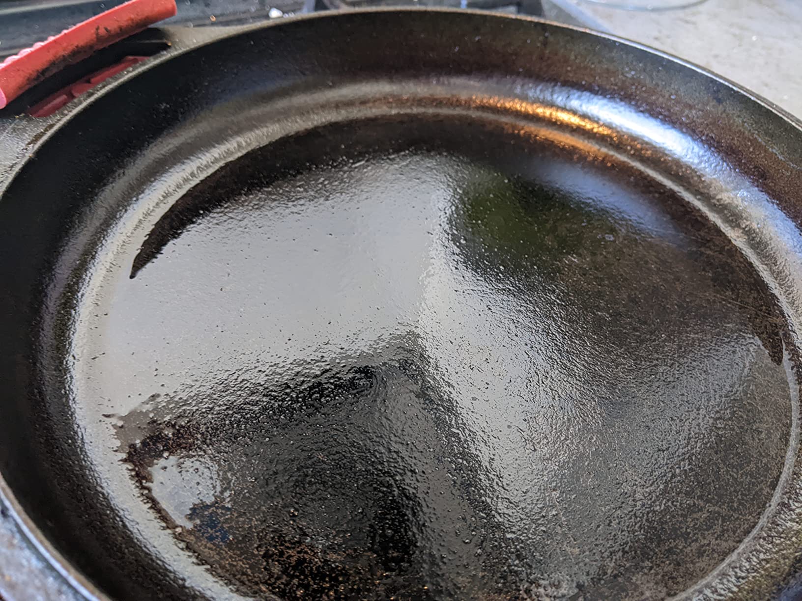 Lodge Cast Iron Combo Cooker, 3.2 Quart Deep Pot & 10.25 Inch Skillet Lid customer photo 1