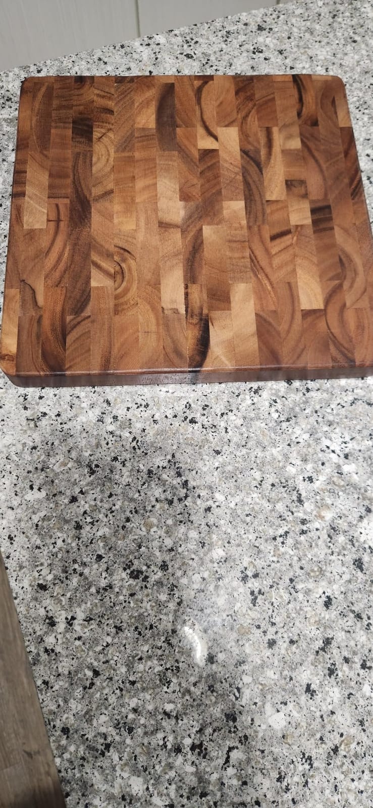 Ironwood Gourmet, Board Chefs Charleston End Grain | Knife-Friendly End Grain Surface | Protects Blade Edges | Ideal Charcuterie & Serving Board | Butcher Block | Beautiful Design customer photo 2