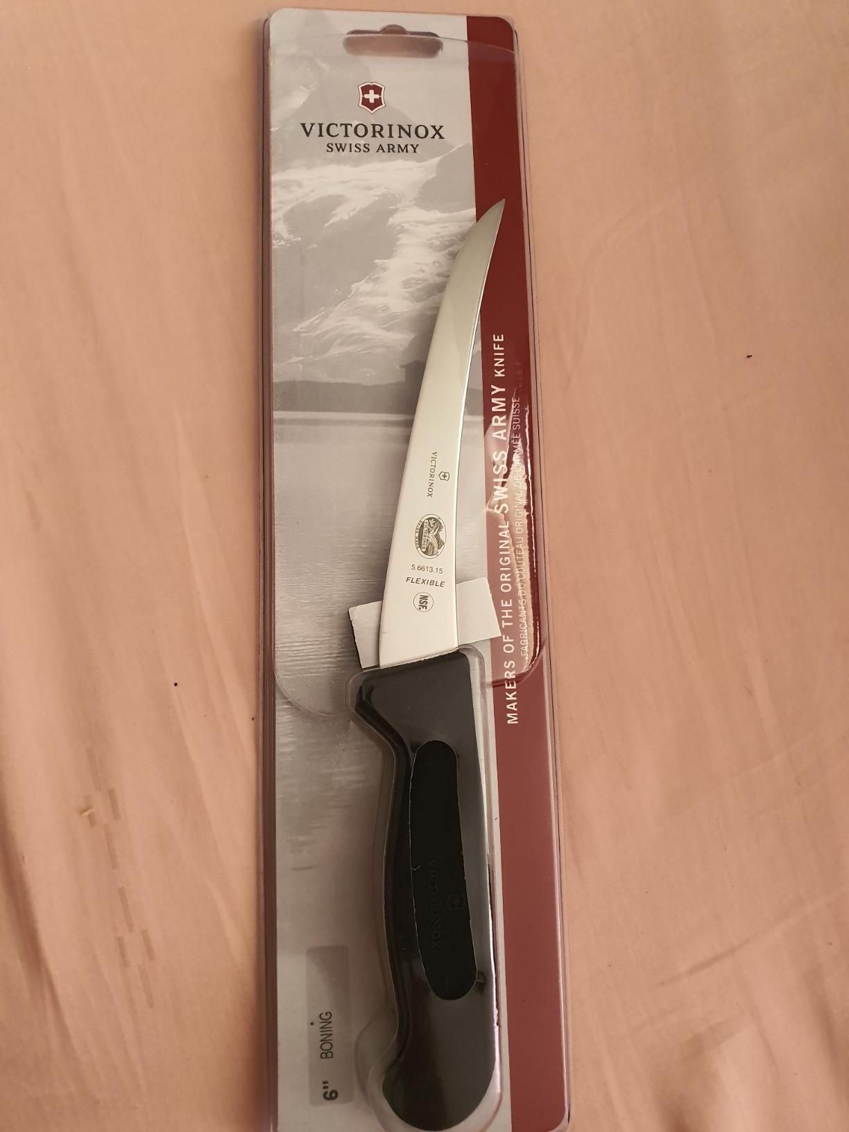 Victorinox Fibrox 6-In Curved Boning & Fillet Knife, Flexible Steel Blade | Ergonomic non-slip handle for meat and poultry, Swiss made precision tool, NSF approved professional grade kitchen cutlery customer photo 2