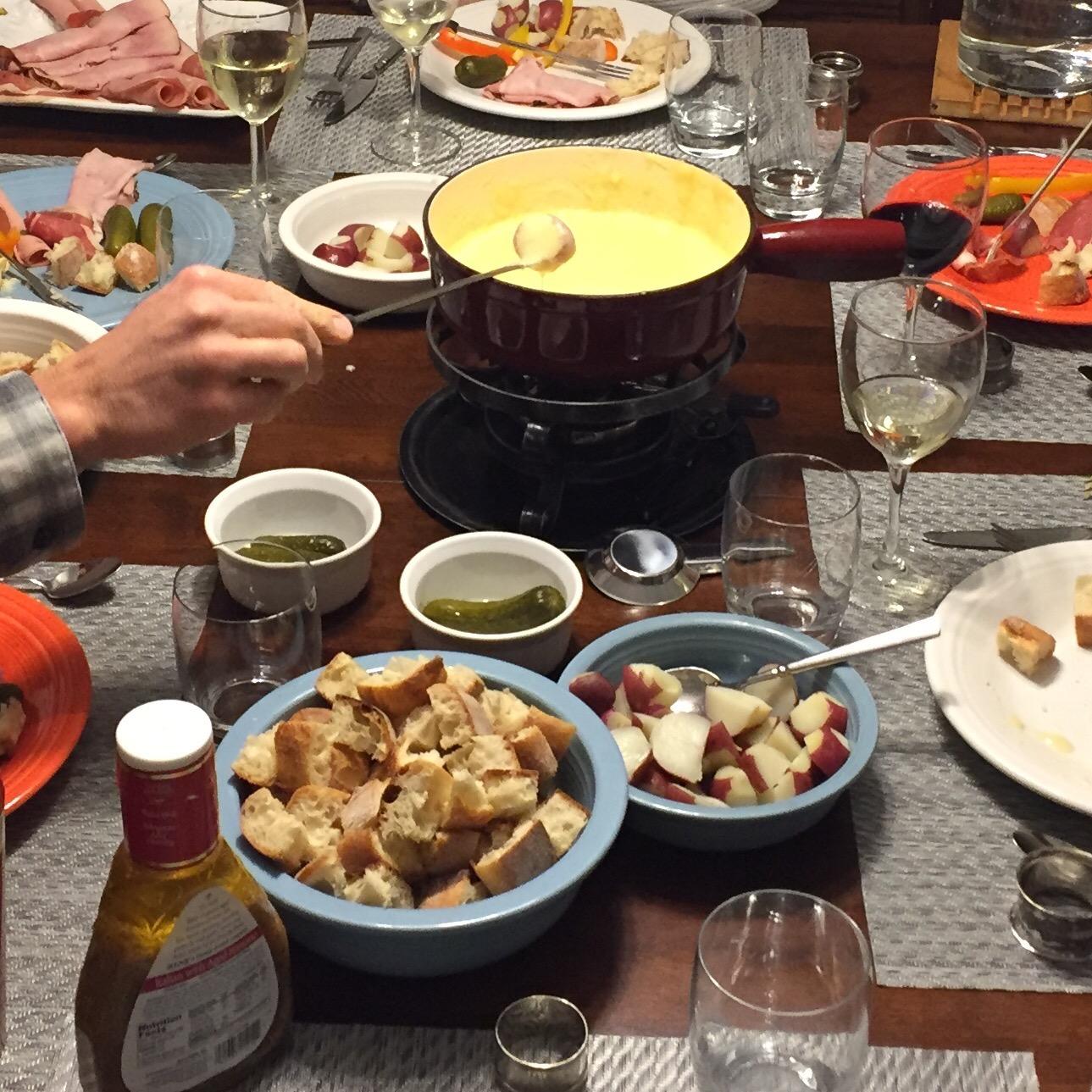 Swissmar Lugano Cast Iron Cheese Fondue Set, 9-Piece, 2 QT / 2 L - Ideal for Melting Cheese, Chocolates, Caramel, & More - Perfect for Kitchen Collection & Gift Giving - Cherry Red customer photo 2