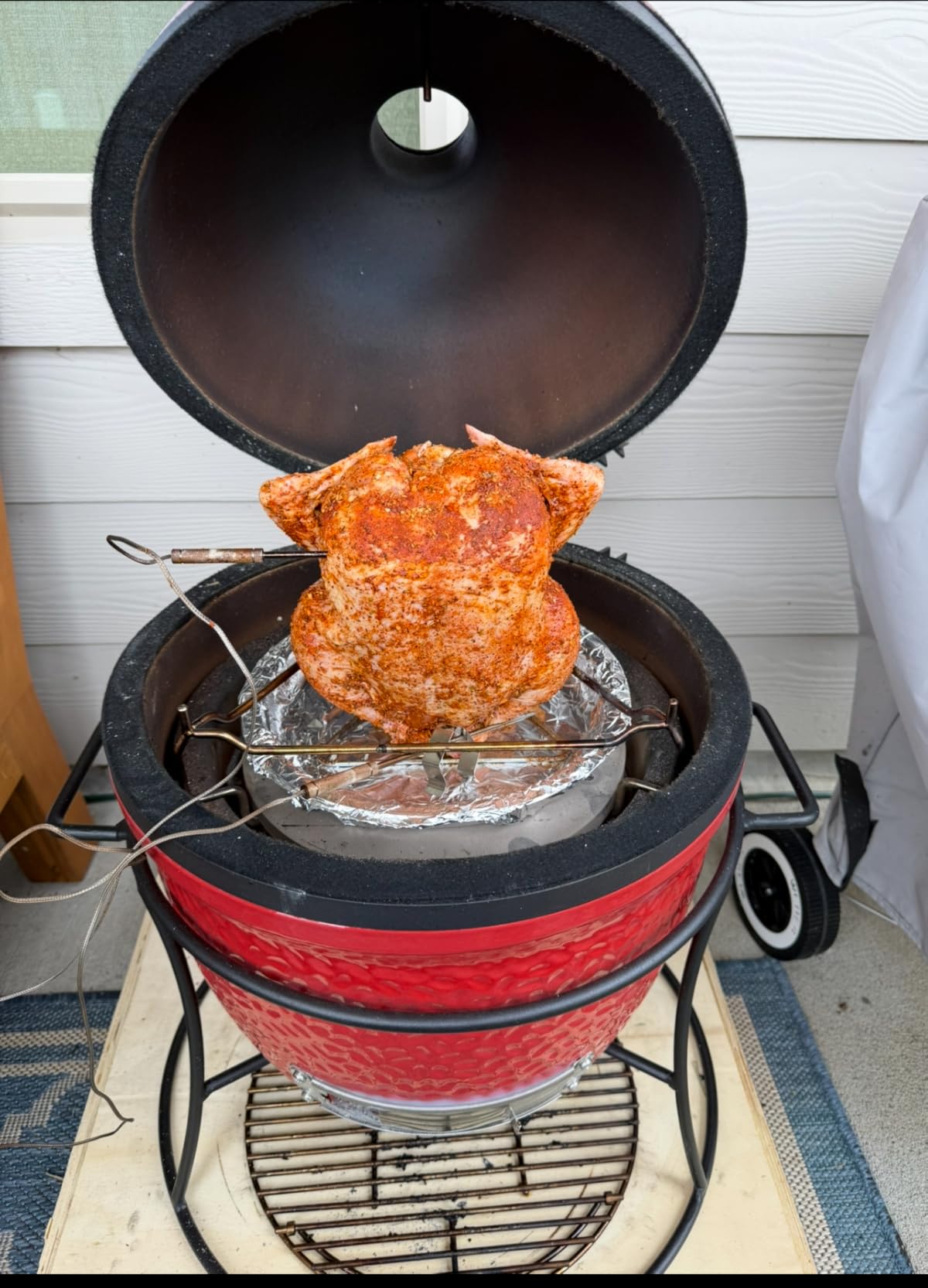 Kamado Joe Joe Jr 13.5-inch Portable Ceramic Charcoal Grill with Grill Stand, Stainless Steel Cooking Grate, Heat Deflectors and Ash Tool in Red, Model KJ13RH customer photo 1