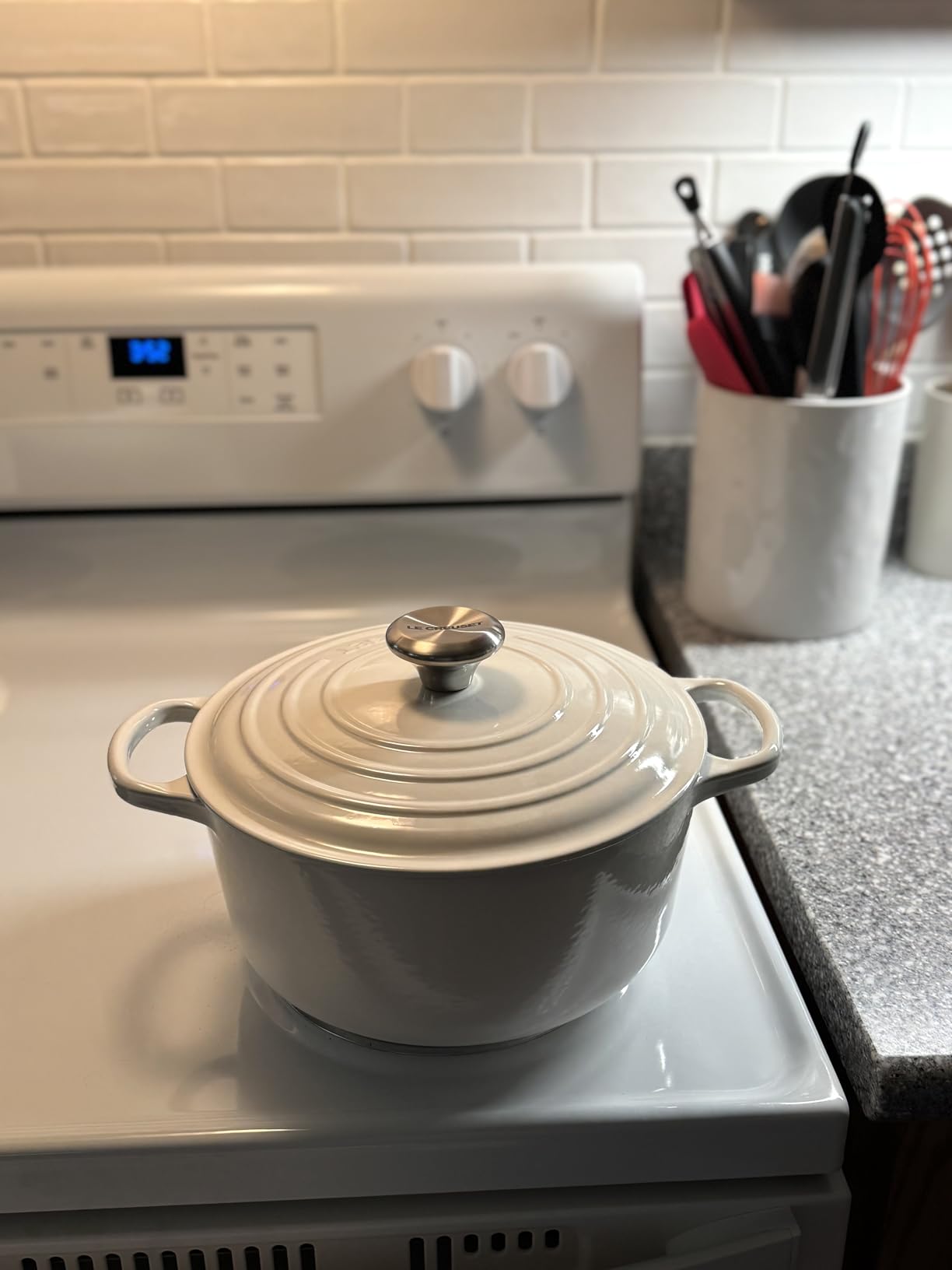 Le Creuset Enameled Cast Iron Round Dutch Oven, 5.5 qt., Cerise customer photo 1