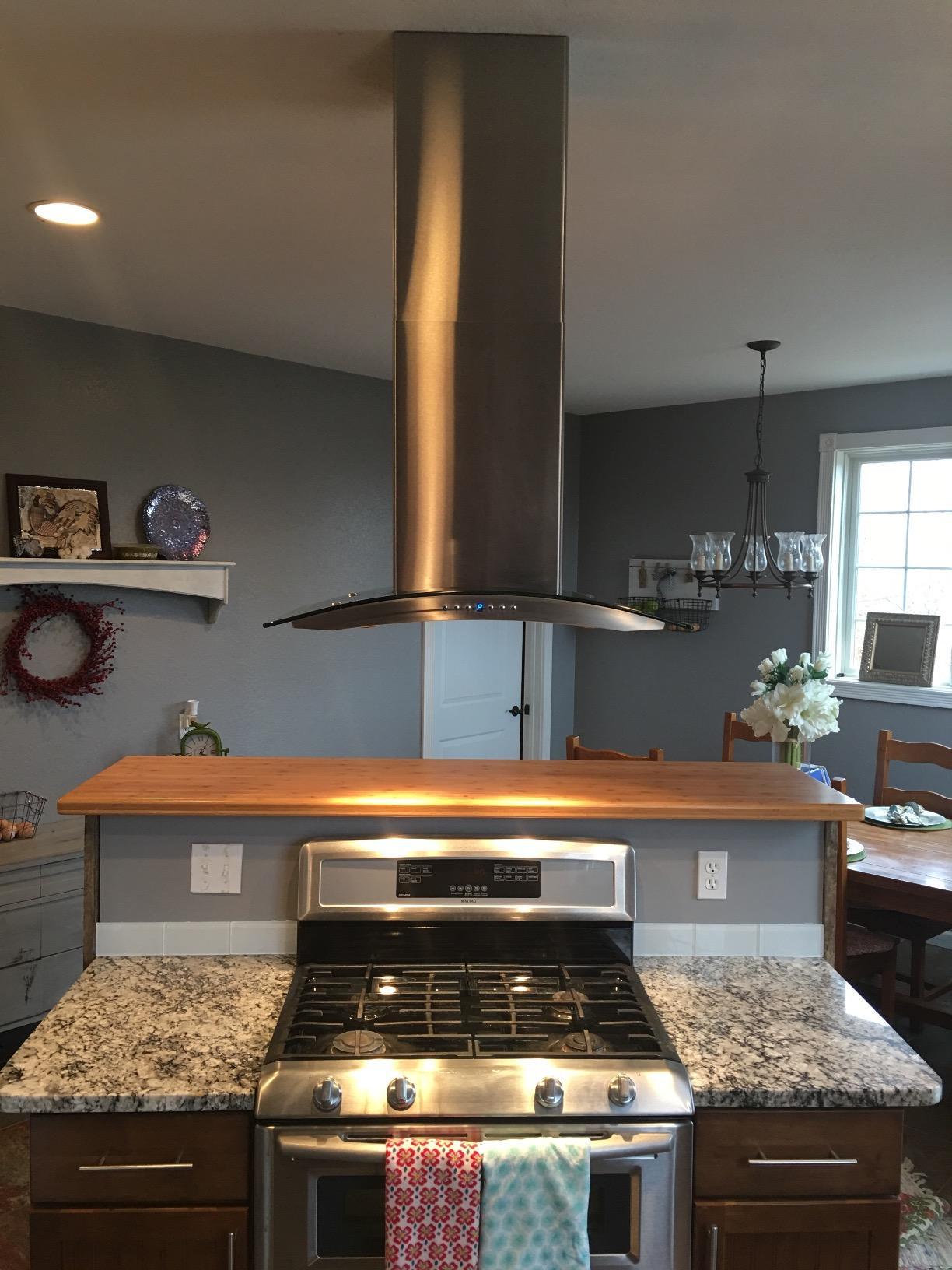 ZLINE 30 Convertible Vent Island Mount Range Hood in Stainless Steel & Glass (GL14i-30) customer photo 1