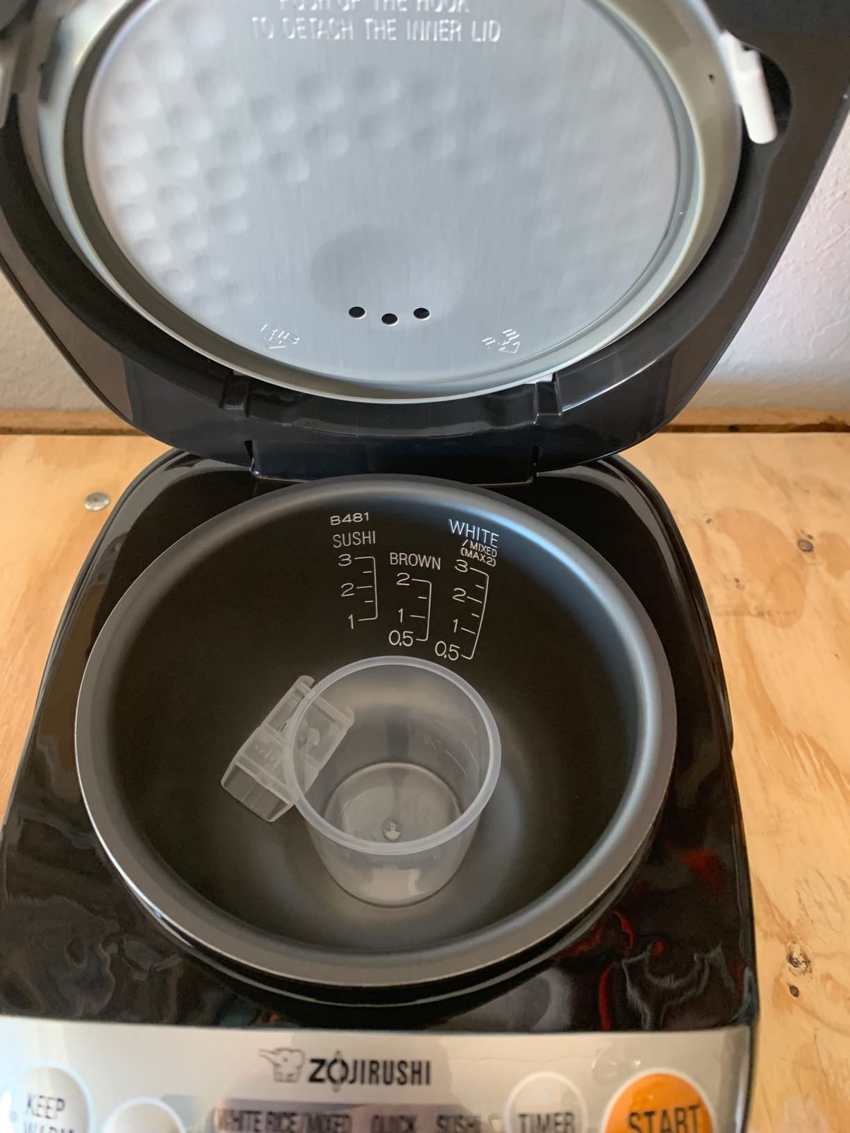 Zojirushi Micom 3-Cup Compact Size, Multiple Settings, Stainless Steel Made, Built-In Retractable Power Cord and Easy to Transport Rice Cooker and Warmer customer photo 2