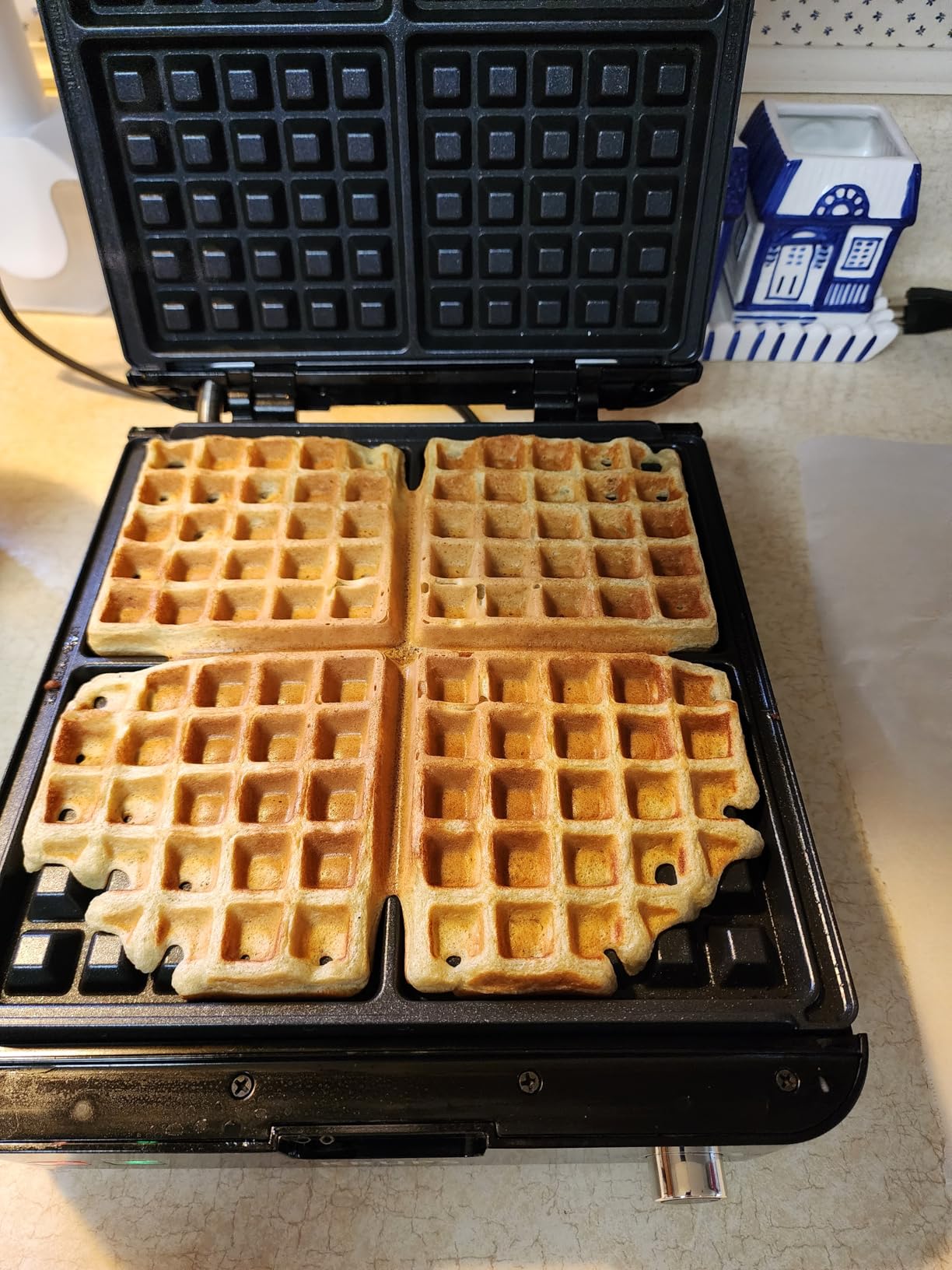 KRUPS 4-Slice Belgian Waffle Maker: Stainless Steel, 5 Browning Levels, Removable Plates, 1200W customer photo 2