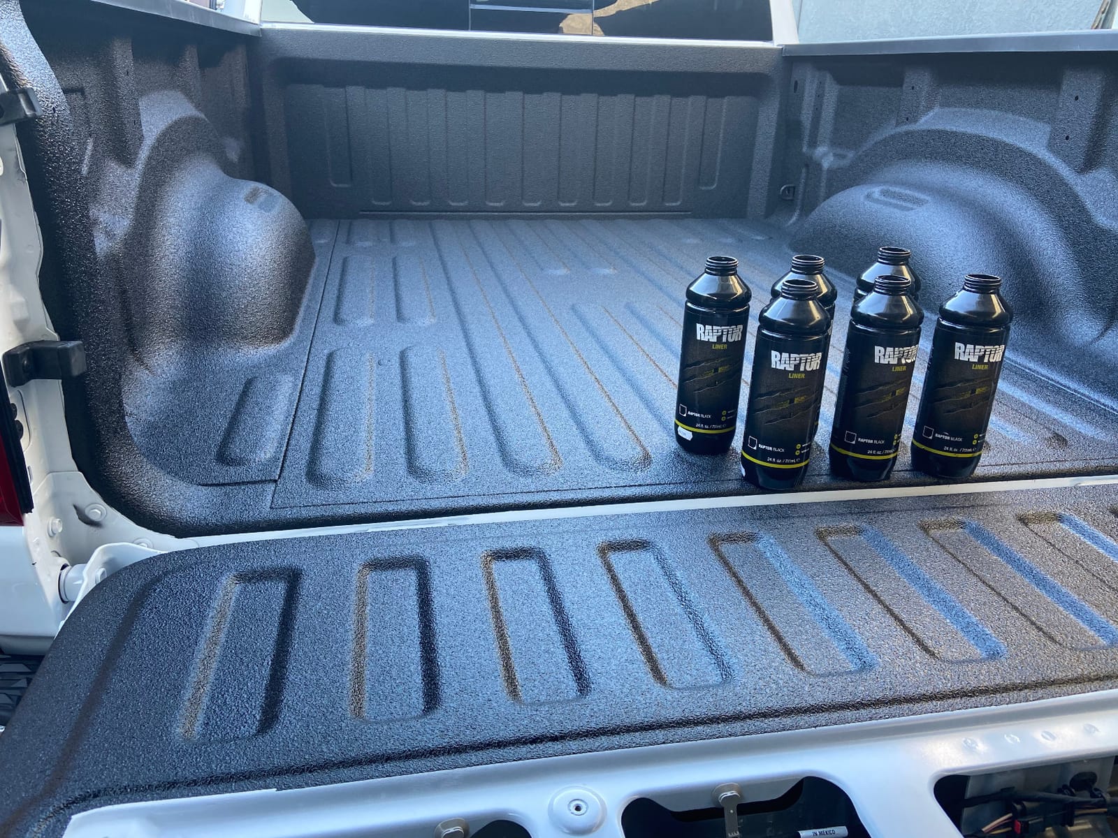 U-Pol Raptor Black Urethane Spray-On Truck Bed Liner Kit, 1 gal | 1 Gallon, Includes Spray Gun and Regulator, Durable Textured Protective Coating, Prevent Rust, Car, Auto, Protective Coating customer photo 2