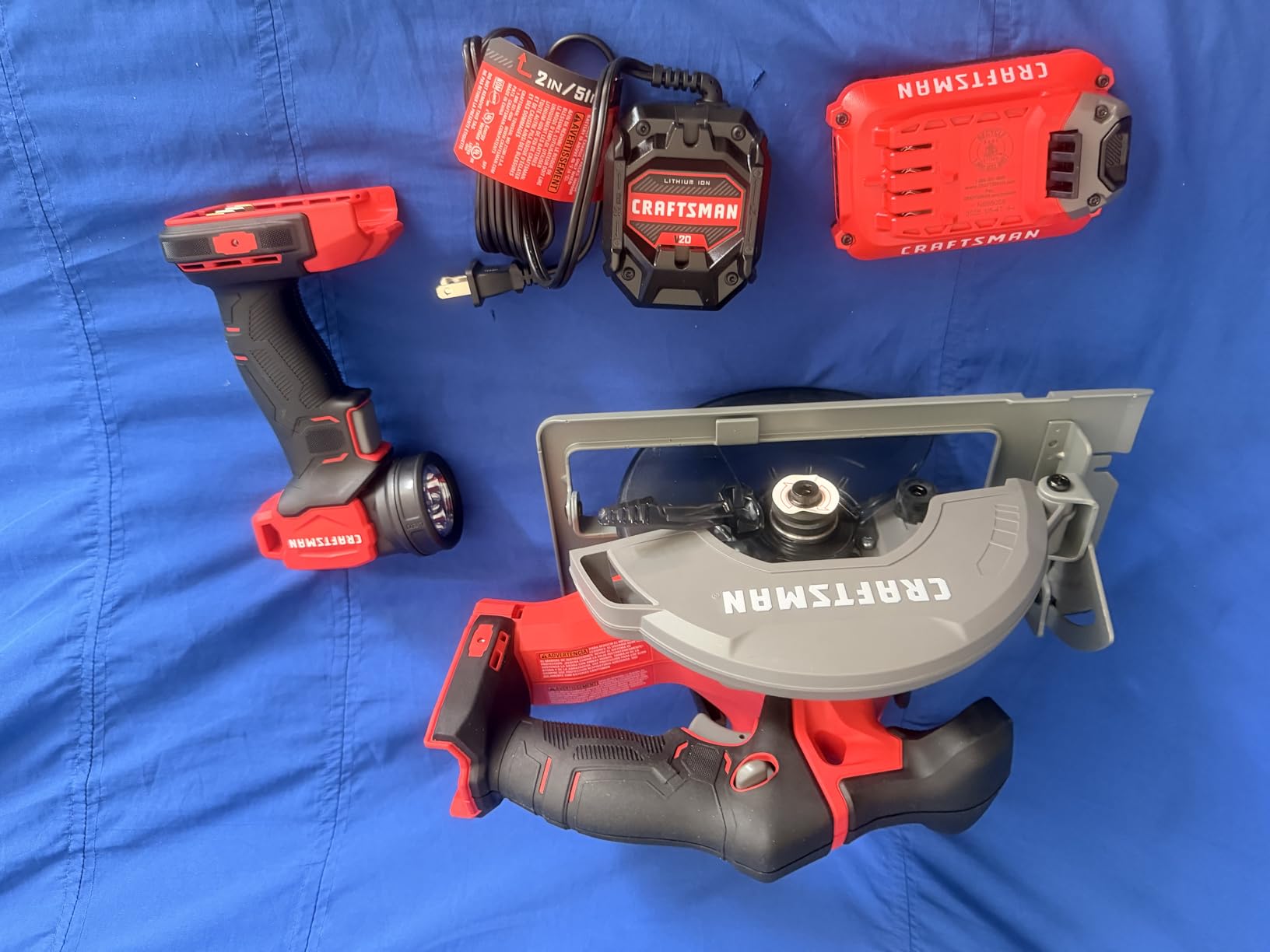 CRAFTSMAN V20 MAX Cordless Power Tool Kit, Circular Saw with 6 1/2 inch Blade, 1/4 inch Impact Driver, 1/2 inch Drill/Driver, LED Task Light, Battery and Charger Included (CMCK401D2AM) customer photo 2