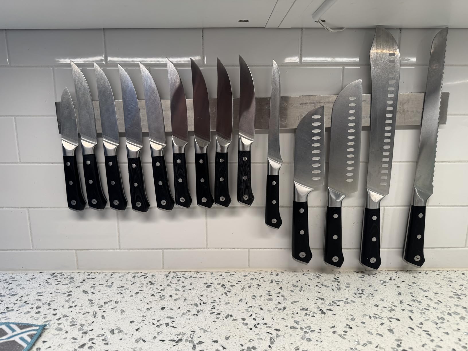 Cutluxe Santoku Knife, 7