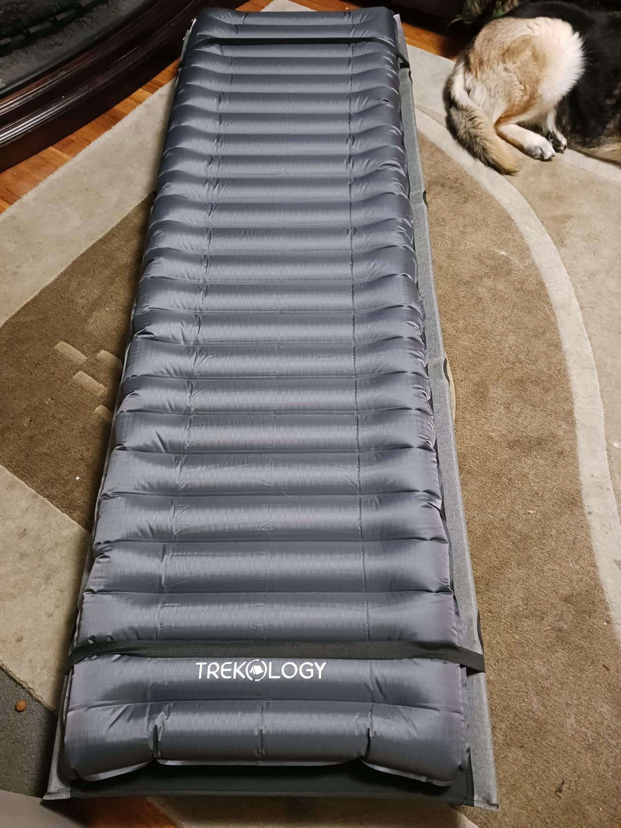 TREKOLOGY UL80 Ultralight Sleeping Pad - Inflatable Camping Sleeping Pad - 40D Nylon Compact Hiking Mat - Lightweight Air Mattress for Backpacking & Tent Camping customer photo 2
