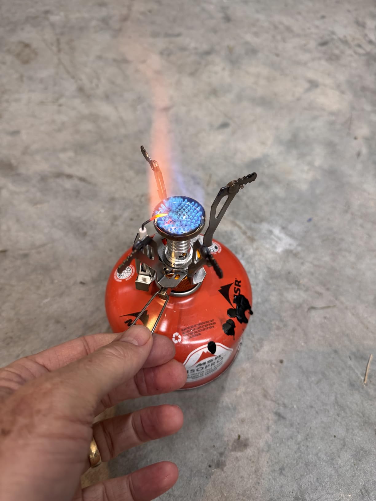 AOTU Portable Camping Stoves Backpacking Stove with Piezo Ignition Stable Support Wind-Resistance Camp Stove for Outdoor Camping Hiking Cooking customer photo 1