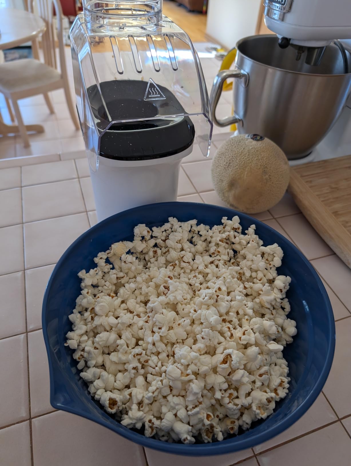 Dash Fresh Pop Popcorn Maker, 16-Cup Hot Air Popper, Aqua | Electric Popcorn Machine, Oil-Free Air Popped Popcorn, Built-In Measuring Cup & Butter Melting Tray, Movie Night Snacks customer photo 2