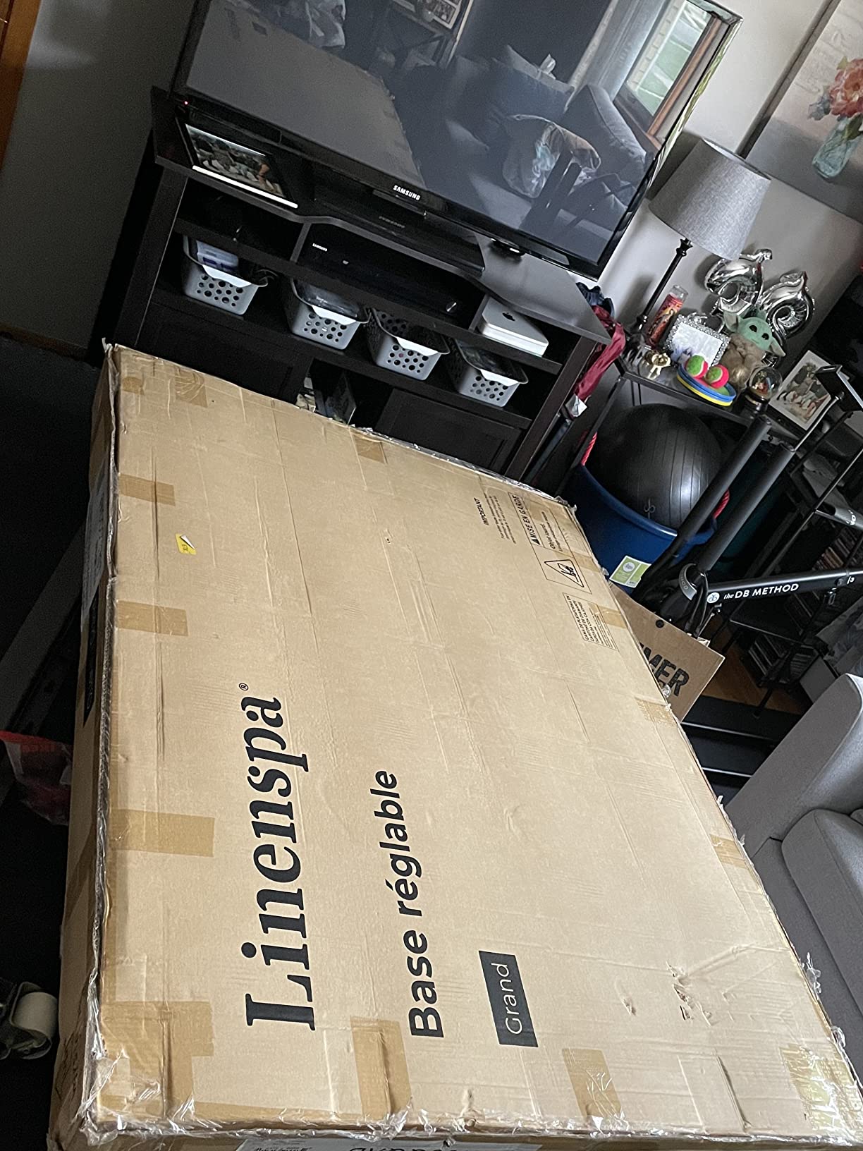 Linenspa Adjustable Bed Base - Motorized Head and Foot Incline - Full customer photo 1