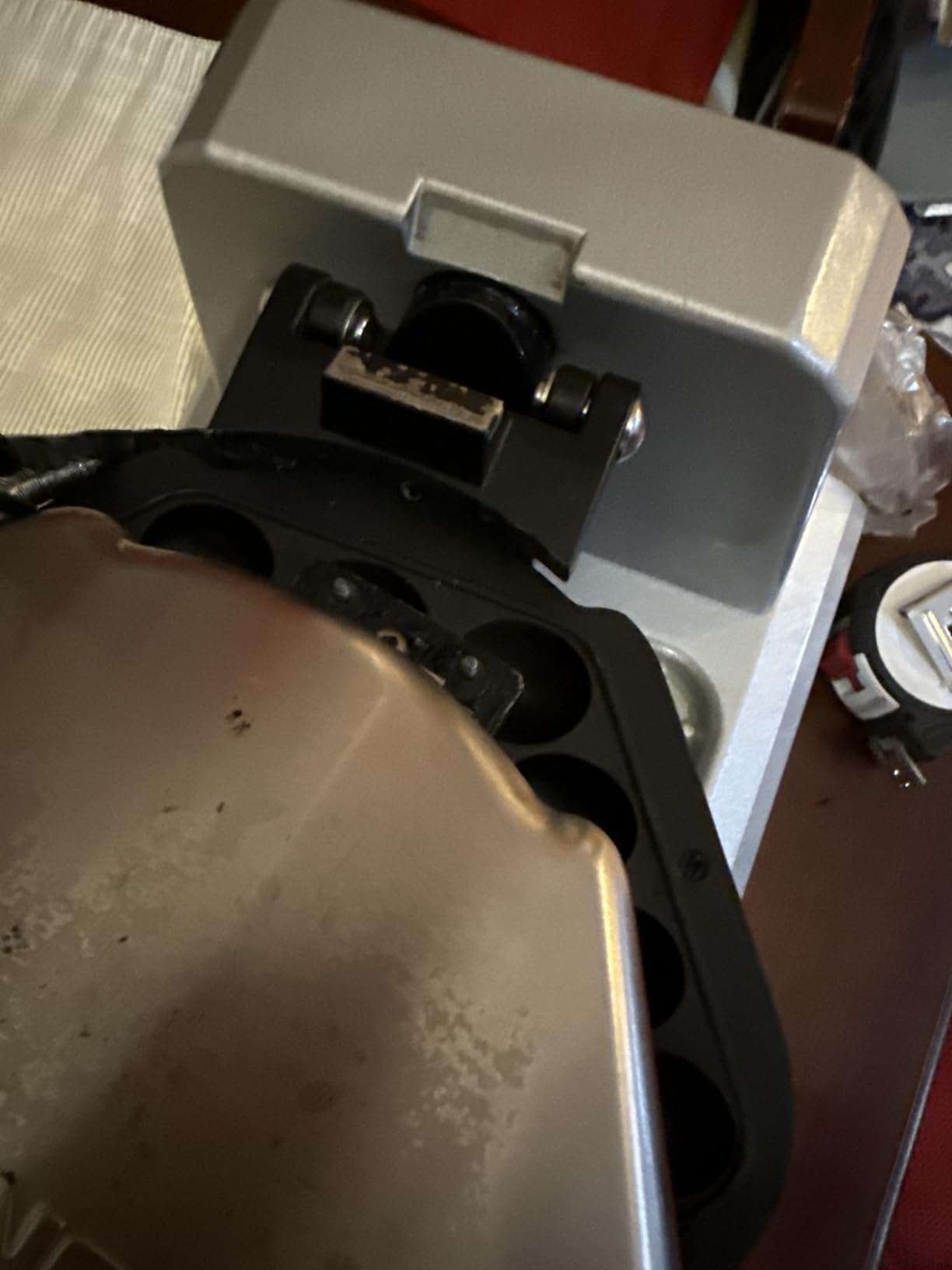 Waring Bubble Waffle Maker with Rotary Feature | 25 Waffles per Hour, Hong Kong Egg Waffle Dessert, for Restaurants & Cafes, NSF Certified customer photo 2