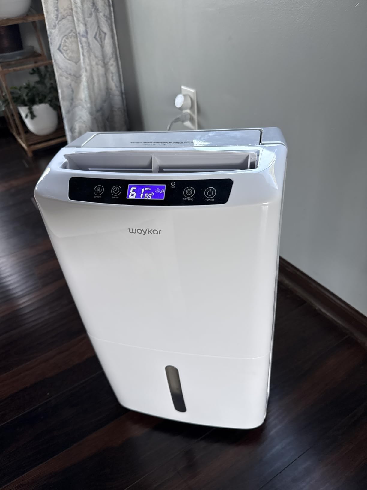 Waykar 34 Pints Energy Star Dehumidifier for Spaces up to 2,000 Sq. Ft at Home, in Basements and Large Rooms with Drain Hose and 0.66 Gallons Water Tank customer photo 1