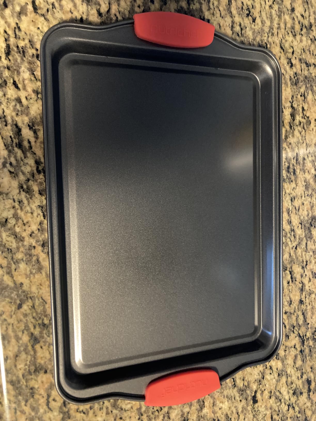 NutriChef 10-Piece Nonstick Kitchen Oven Baking Pans, Premium Non-Stick Carbon Steel, Commercial Grade Restaurant Quality Metal Bakeware with Silicone Handles, NCSBS10S customer photo 1
