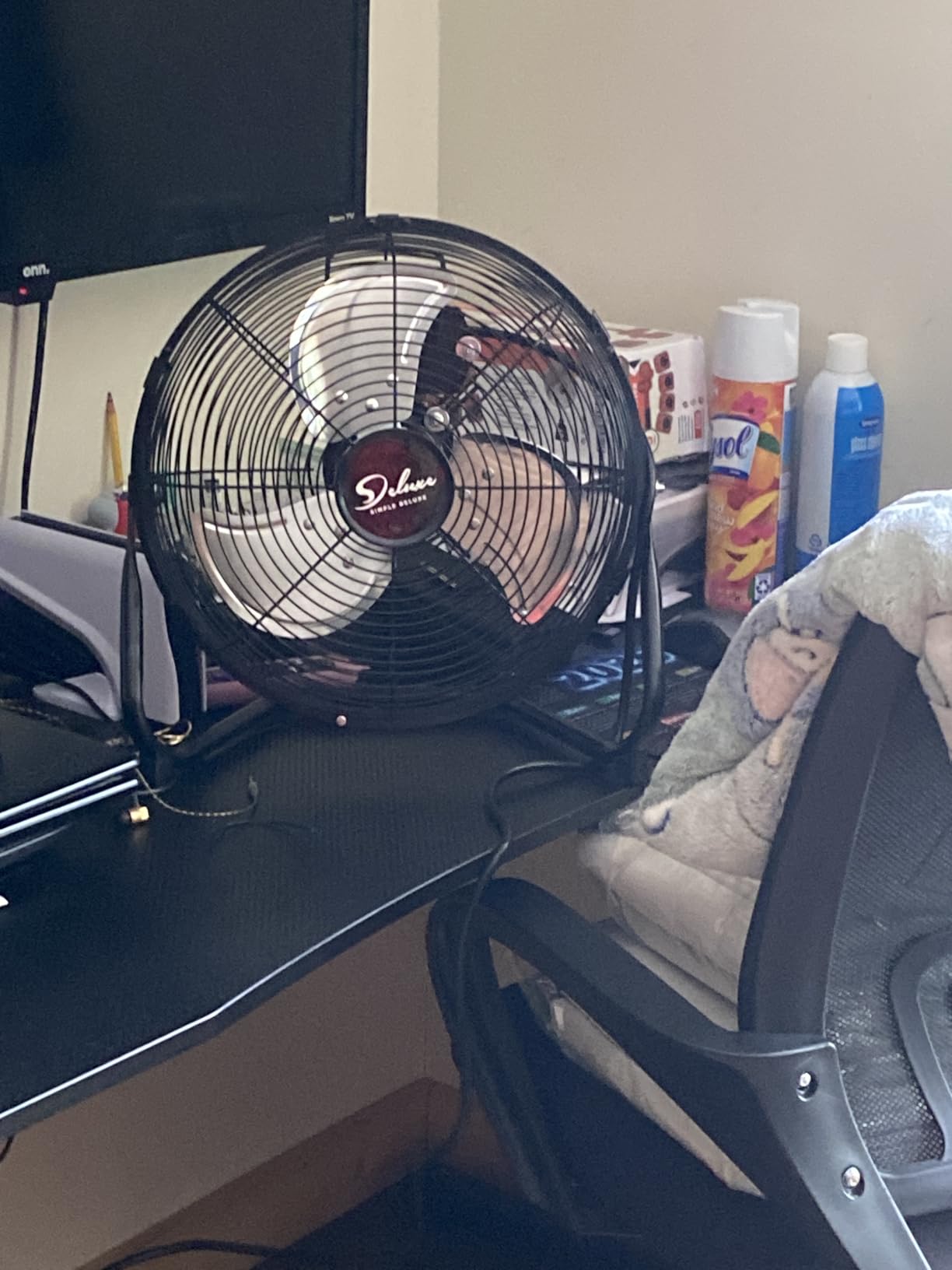 Simple Deluxe 18 Inch 3-Speed High Velocity Heavy Duty Metal Industrial Floor Fans, Black customer photo 1