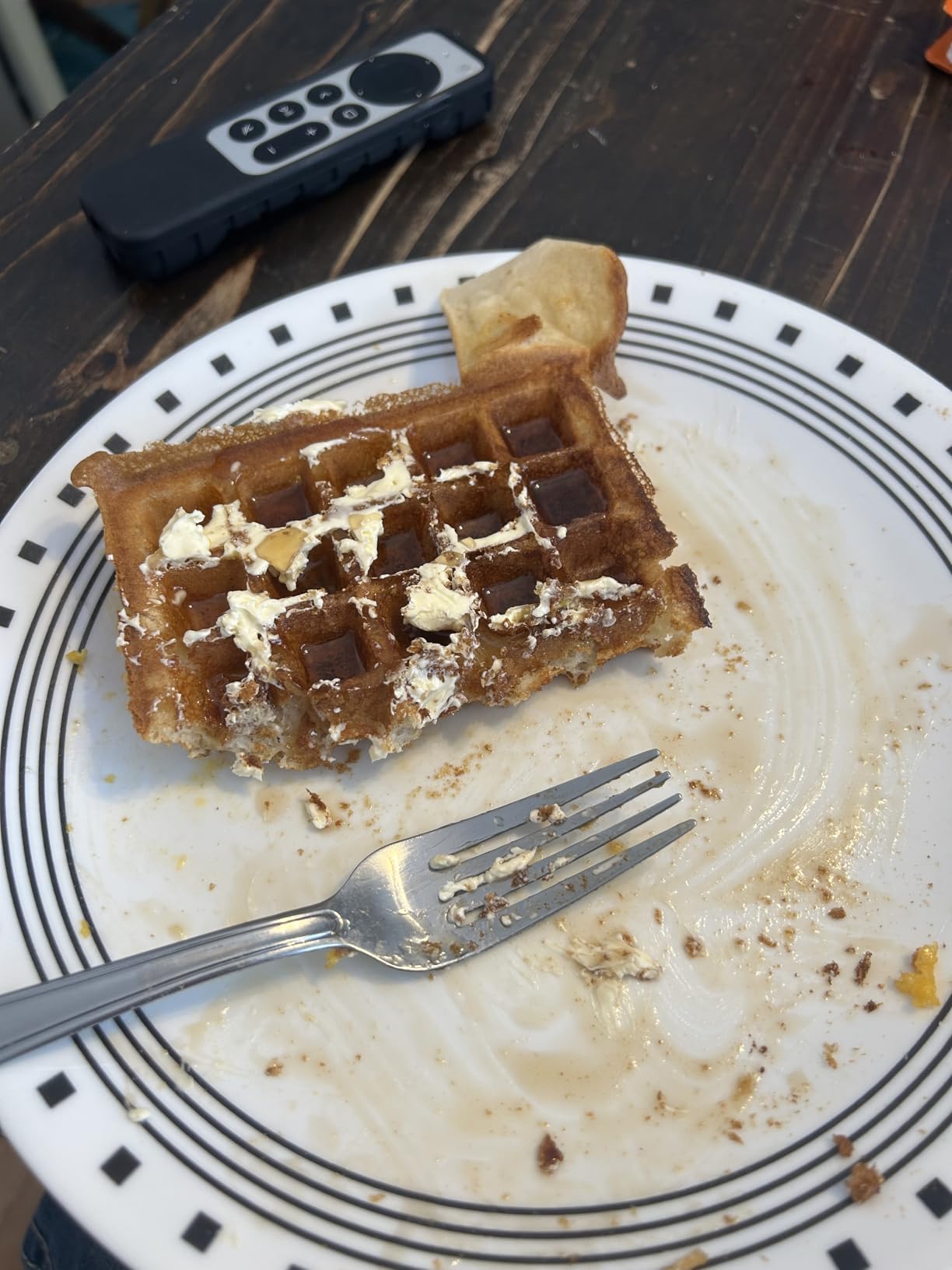 All-Clad Stainless Steel Waffle Maker 4 Section, Thick Belgium Waffle Makers, Upright Storage 1600 Watts customer photo 1