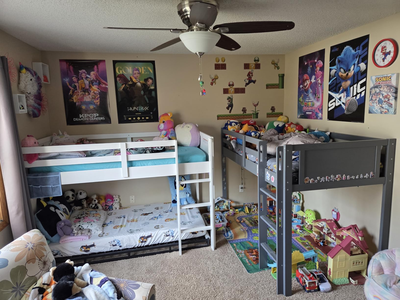 Delta Children Twin Loft Bed with Guardrail and Ladder (Coordinates with Loft Bed Tents Sold Separately), White customer photo 1