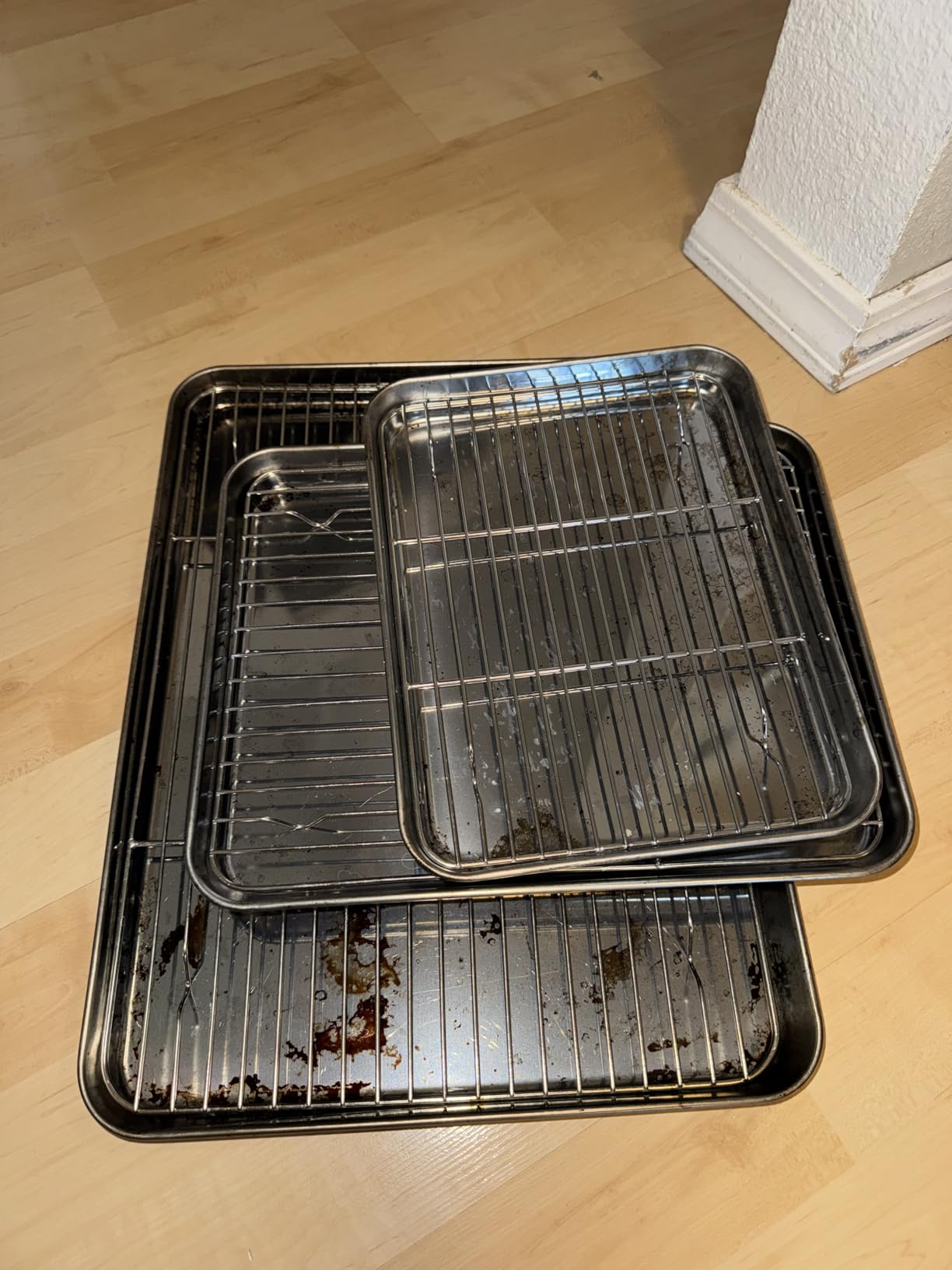 M MCIRCO Baking Sheet with Cooling Rack, Baking Mat Set, Set of 9 | Stainless Steel Cookie Pan with Cooling Rack, 3 Sheets + 3 Racks + 3 Mats, 10/12/16 Inch, Baking Pan, Easy Clean customer photo 1