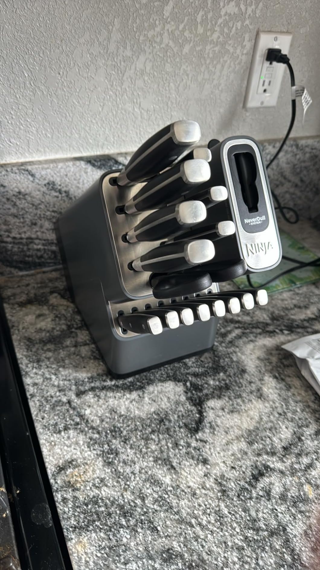 Ninja NeverDull 17-Pc Knife Block Set, Built-in Sharpener, Black, K32017 | Stays razor-sharp 10+ years. Rust-resistant German stainless steel blades customer photo 2