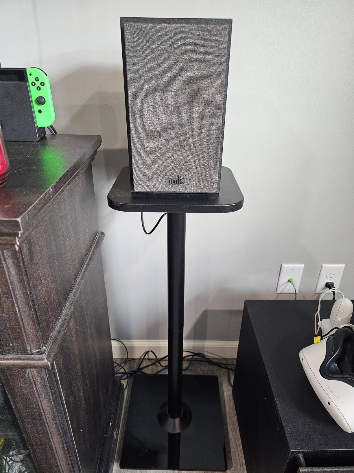 Polk Monitor XT15 Pair of Bookshelf or Surround Sound Speakers - Hi-Res Audio Certified, Dolby Atmos & DTS:X Compatible customer photo 1