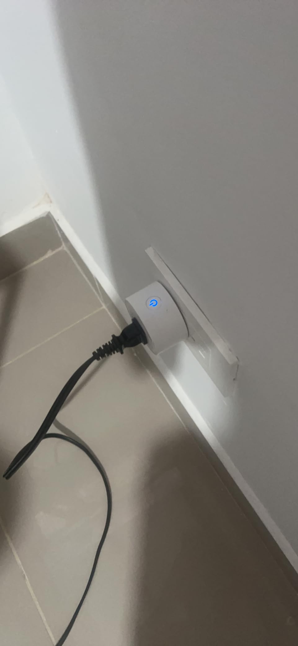 Mini WiFi Smart Plug Outlet Voice Remote Control with Alexa Works with Google Assistant IFTTT, Tuya Smart APP Timer, No Hub Required customer photo 1