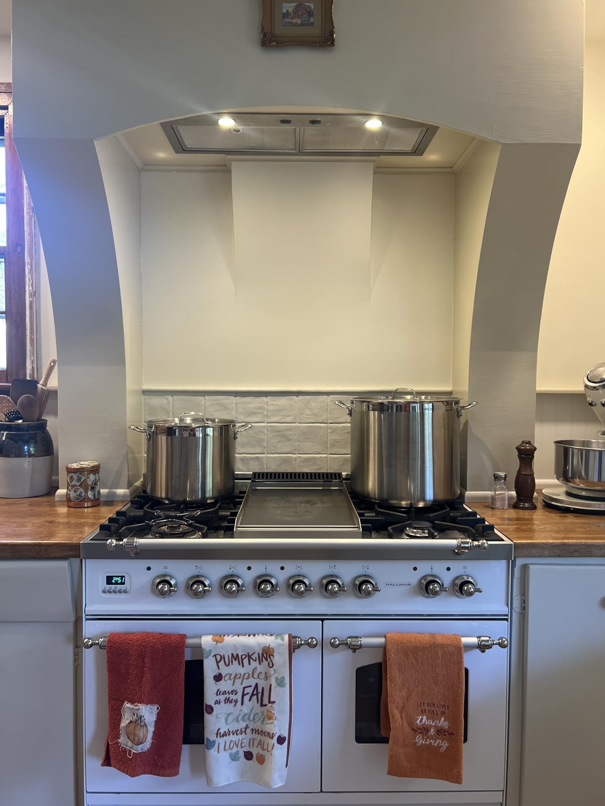 NutriChef 16-Quart Stainless Steel Stockpot - 18/8 Food Grade Heavy Duty Large Stock Pot for Stew, Simmering, Soup, Includes Lid, Dishwasher Safe, Works w/Induction, Ceramic & Halogen Cooktops customer photo 1