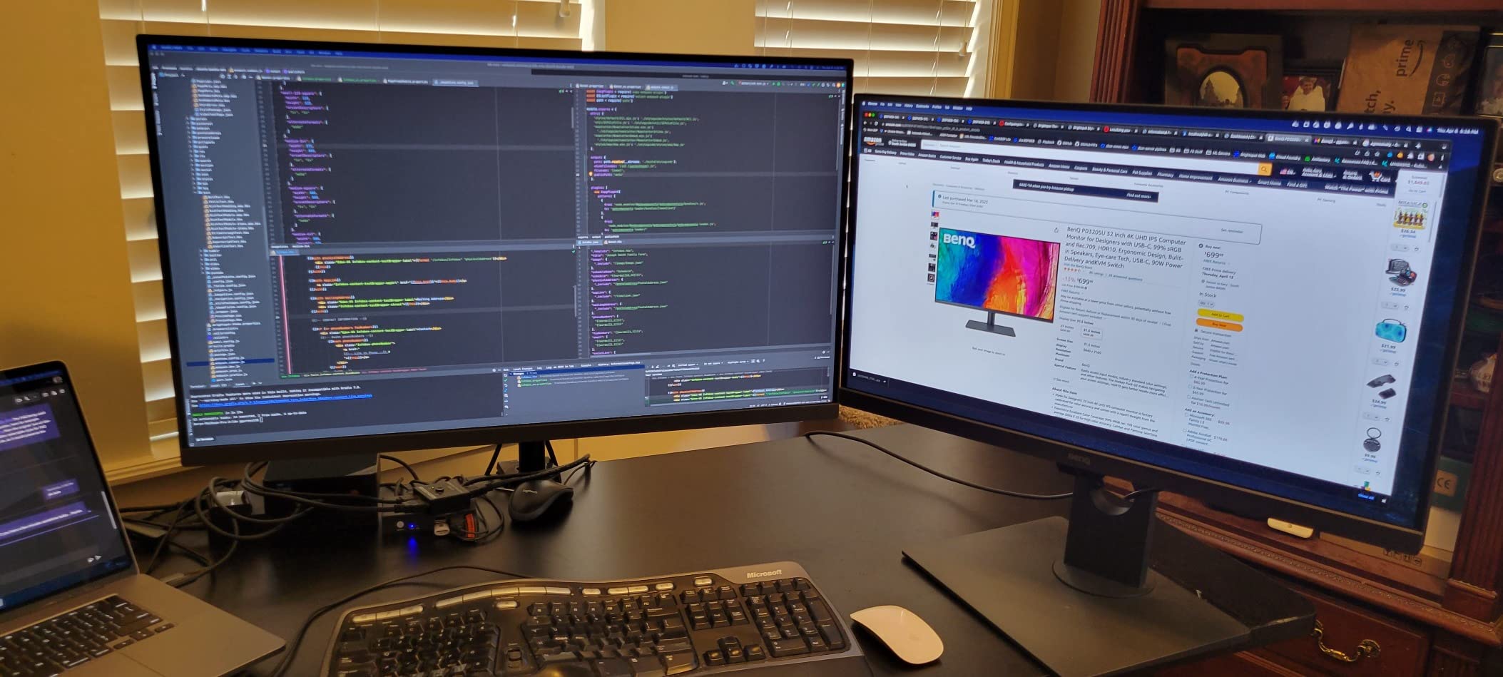 BenQ PD3205U Mac-Ready Monitor 32 inch 4K UHD 99% Rec.709 and sRGB IPS DeltaE 3 ICC Sync AQCOLOR Uniformity USB-C 90W USB Hub customer photo 2