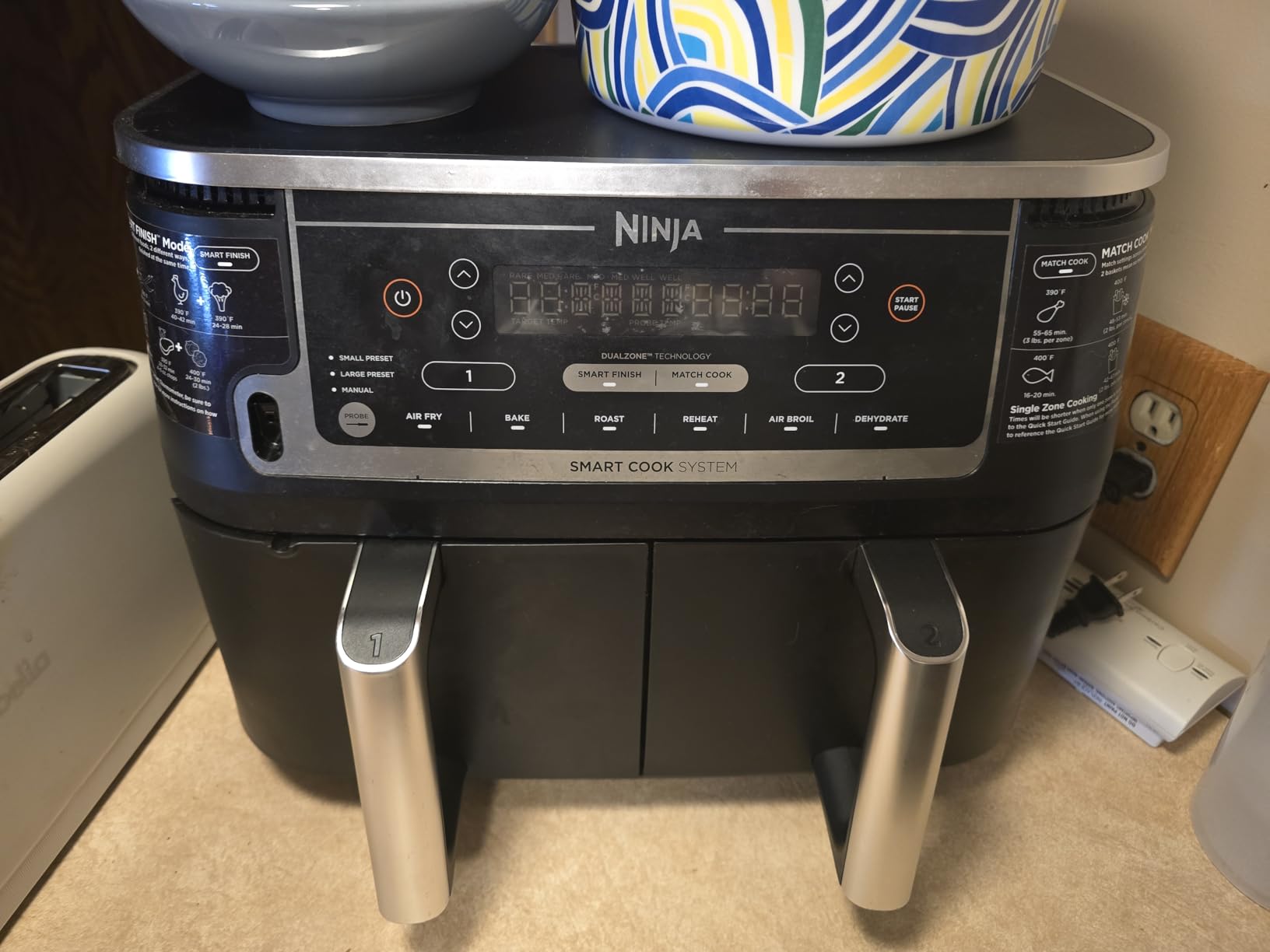 Ninja DZ550 Foodi 10 Quart 6-in-1 DualZone Smart XL Air Fryer with 2 Independent Baskets, Smart Cook Thermometer for Perfect Doneness customer photo 2