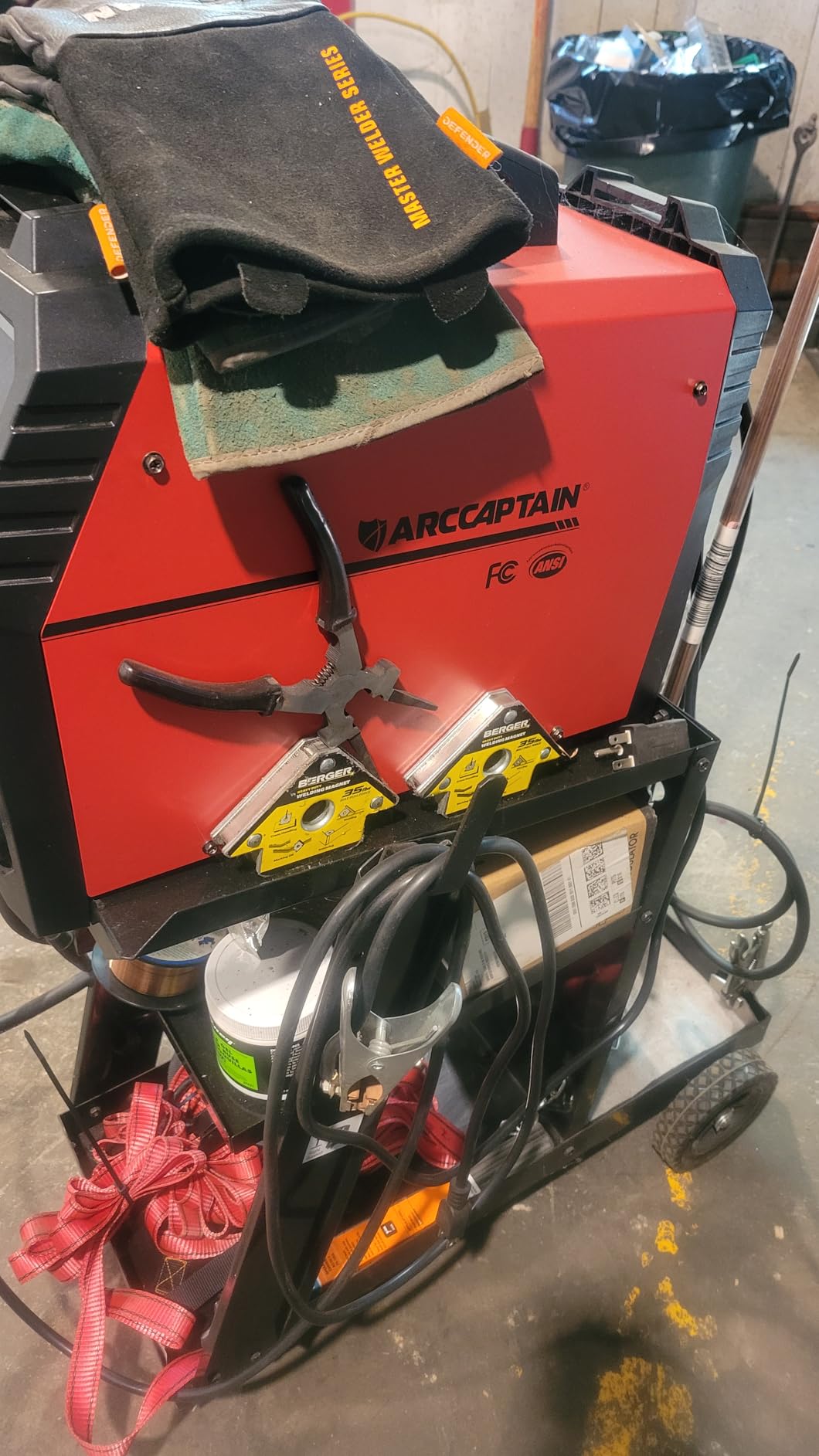 ARCCAPTAIN 200A MIG Welder 110V 220V 6 in 1 Aluminum Welding Machine MIG200 customer photo 2