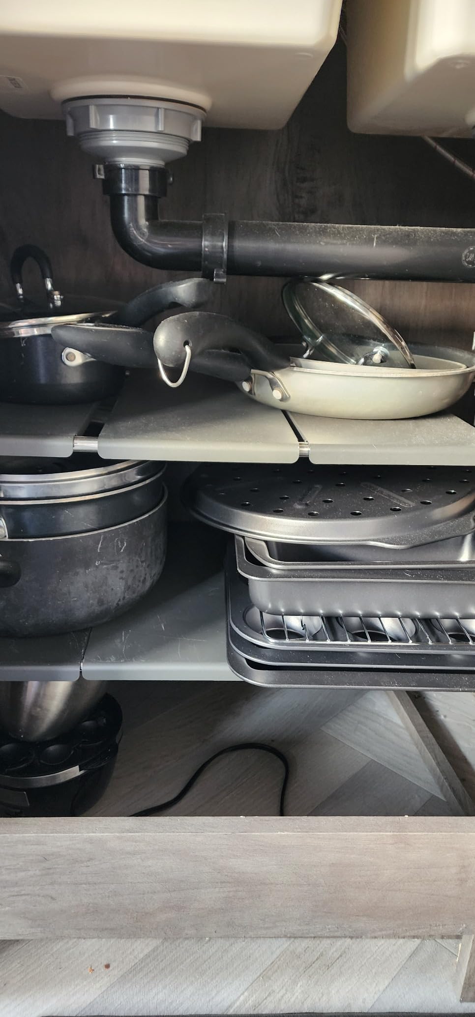 HONGBAKE Bakeware Sets, Baking Pans Set, 12 Pieces Nonstick Oven Pan with 120 Muffin Liners for Kitchen, Wider Grips, Including Rack, Cookie Sheet, Cake, Loaf, Muffin, Pizza Pan - Gray customer photo 1
