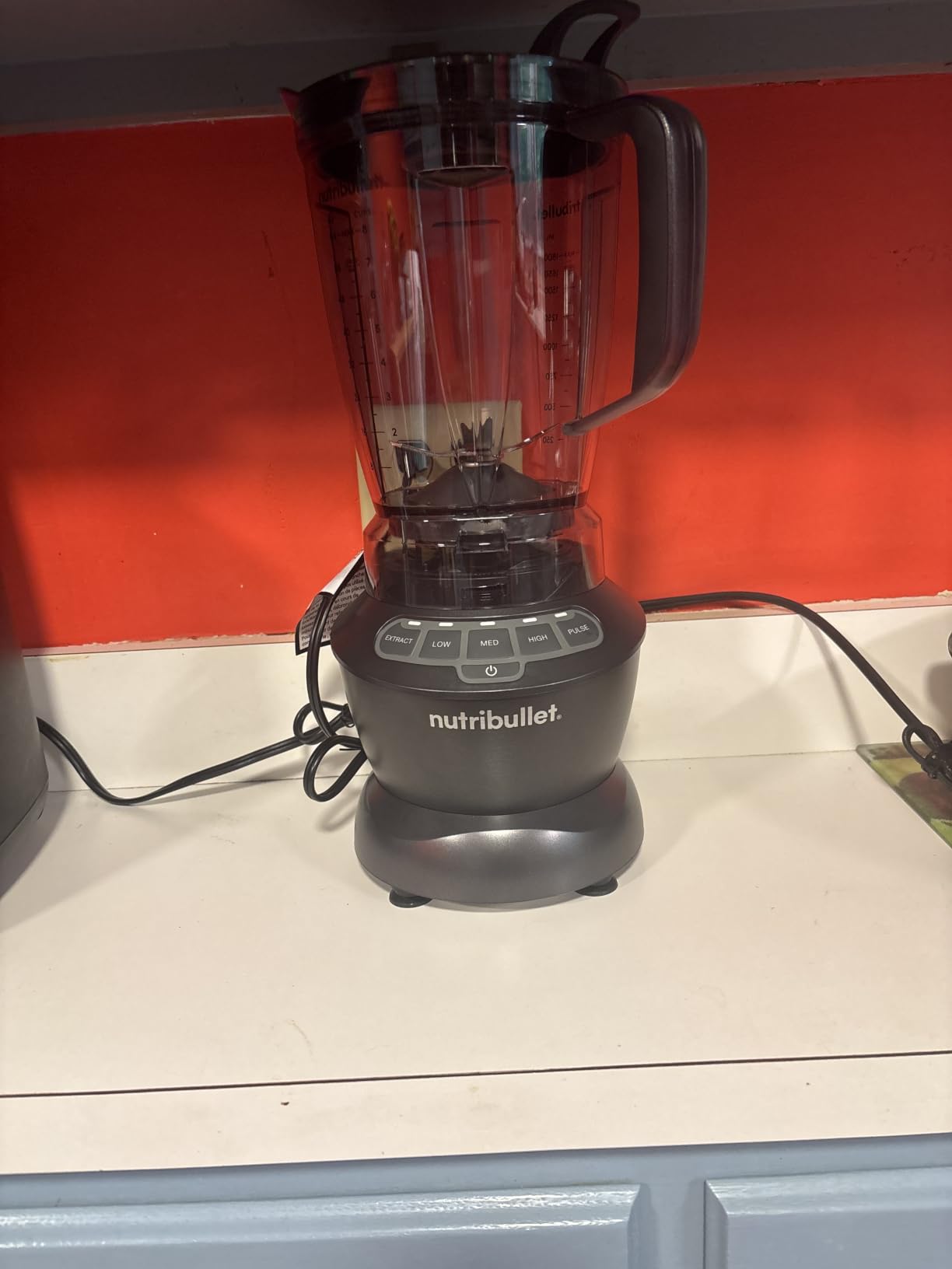 Nutribullet Full-Size Blender Combo, Single-Serve & Large Capacity, 1200W, 64oz Pitcher, 32oz Cup, 3-Speed, Pulse, Dark Gray, NBF50500 customer photo 2
