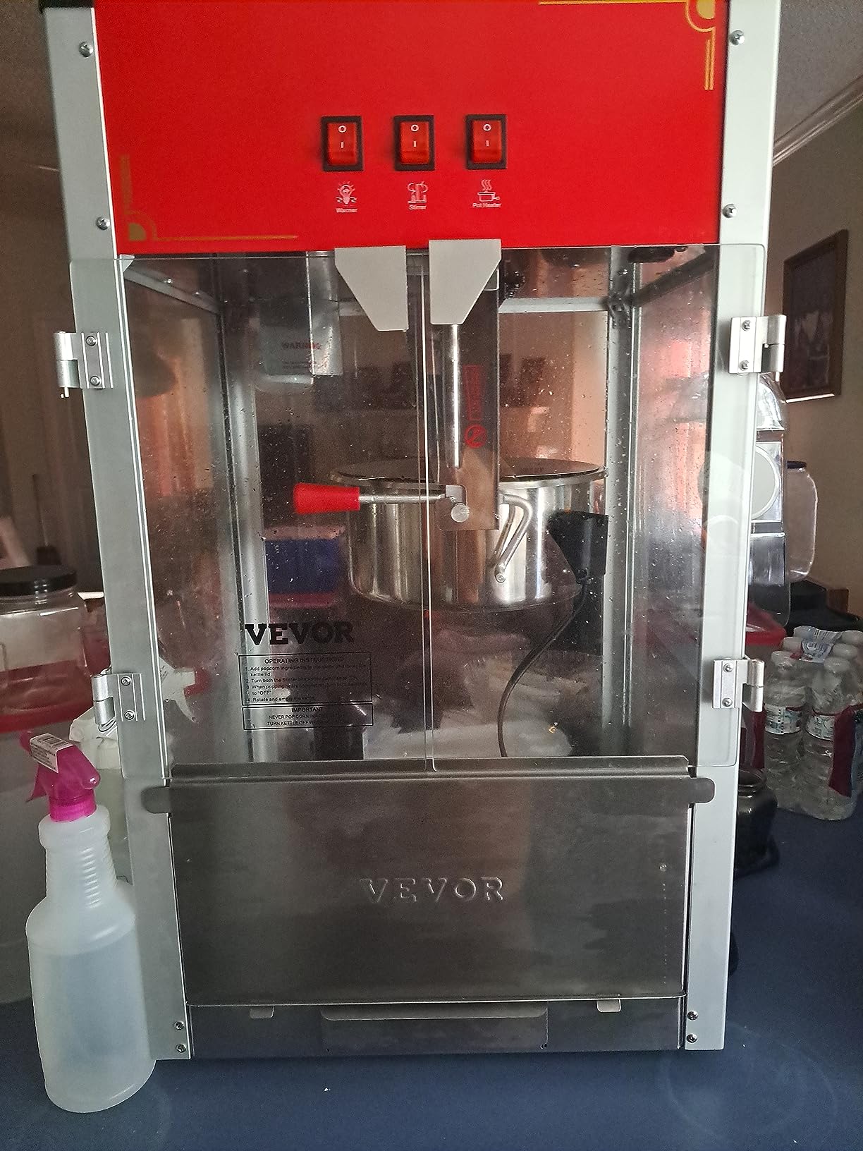 VEVOR Commercial Popcorn Machine, 12 Oz Kettle, 1440 W Countertop Popcorn Maker for 80 Cups per Batch, Theater Style Popper with 3-Switch Control Steel Frame Tempered Glass Doors 1 Scoop 2 Spoons, Red customer photo 2