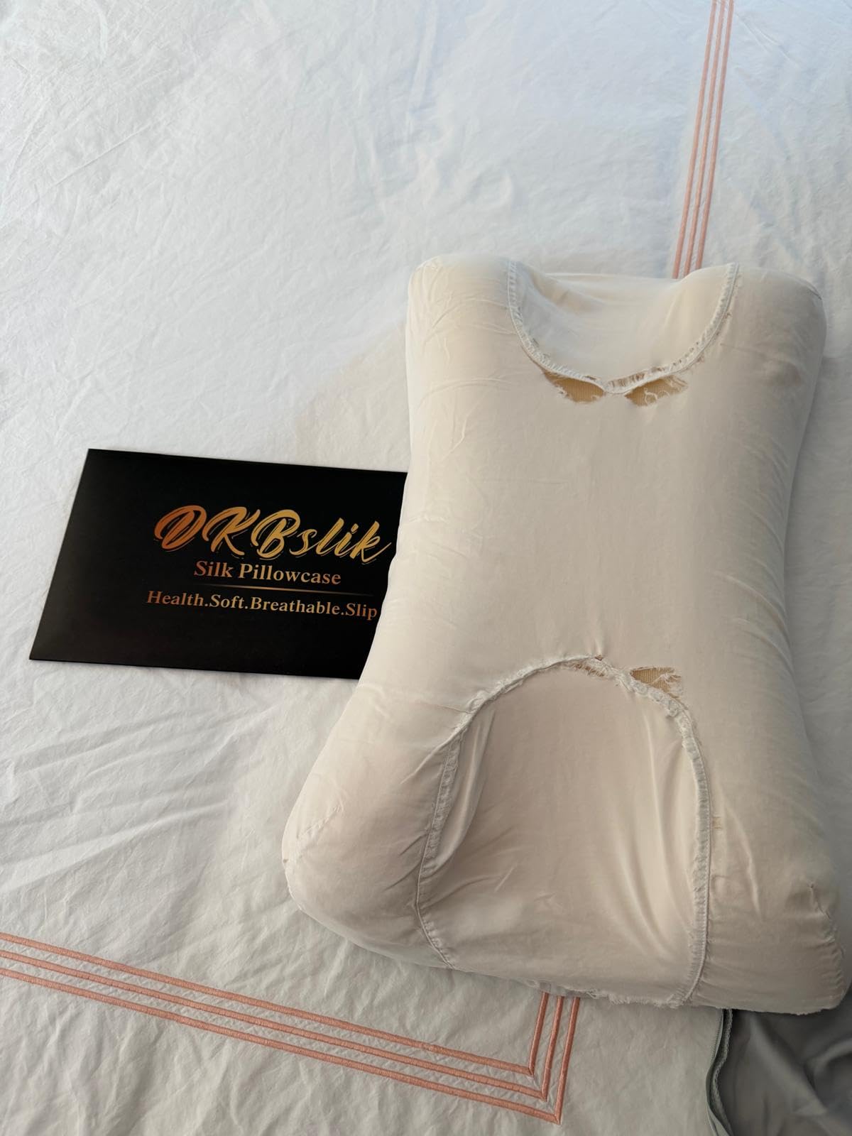 Silk Pillow Cases 2 Pack, Mulberry Silk Pillowcases Standard Set of 2, Health, Smooth, Anti Acne, Beauty Sleep, Both Sides Natural Silk Satin Pillow Cases for Women 2 Pack with Zipper for Gift, White customer photo 2