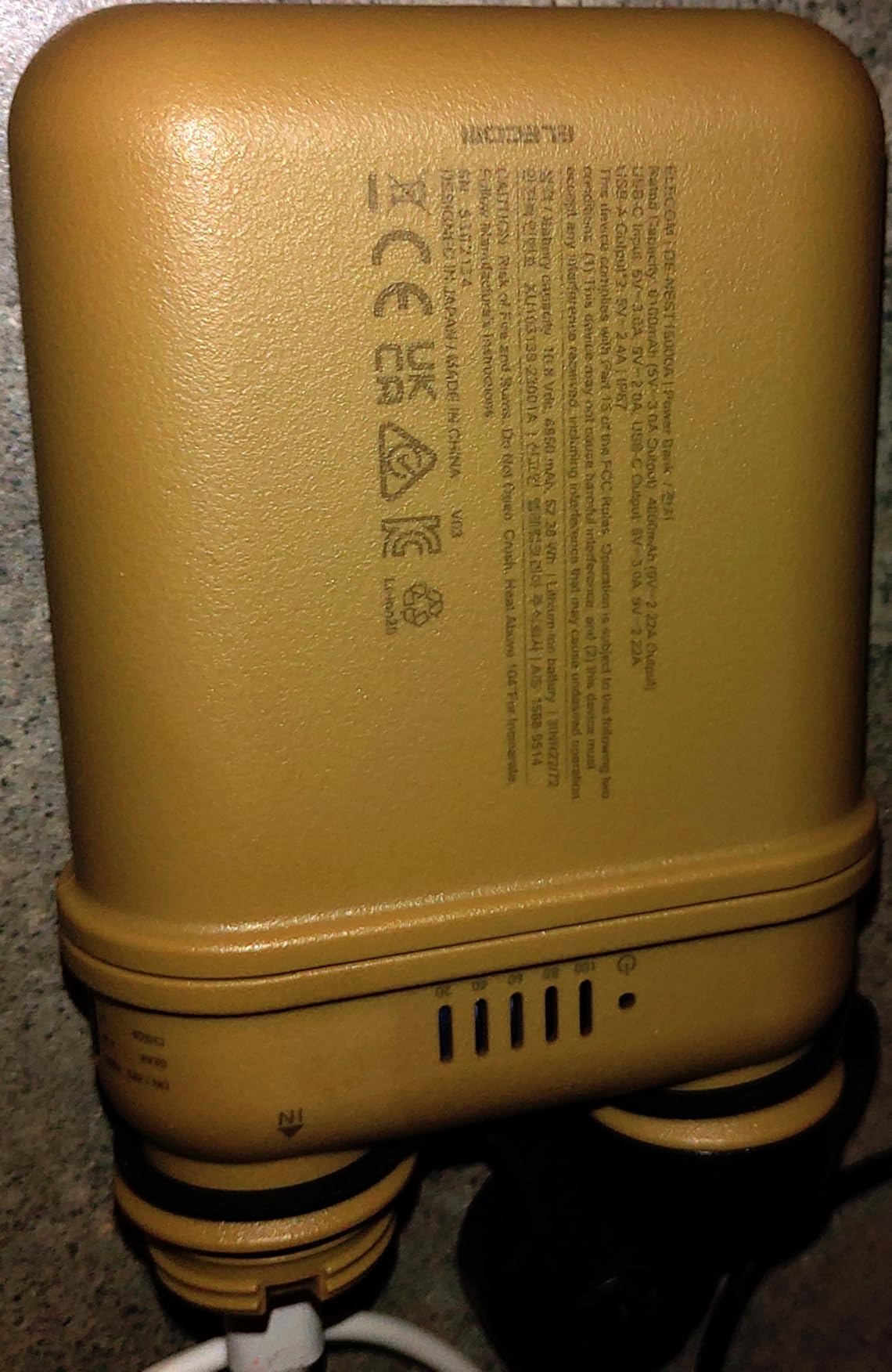 NESTOUT Rugged Power Bank, 15000mAh Outdoor Charger, 32W USB C Fast Charging PD, Waterproof IP67, Heavy Duty Shockproof, Tactical Battery Pack for iPhone Tablet Hiking Camping Survival (Beige) customer photo 1