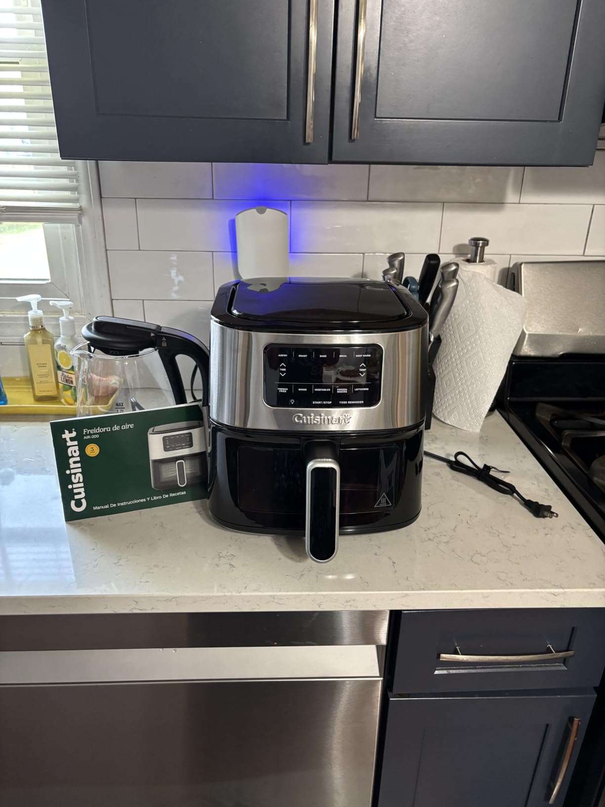 Cuisinart Air Fryer, 6-Quart Basket Large Fryer with 5 Cooking Functions to Roast, Bake, Broil, Air Fry and Keep Warm, AIR-200NAS, Stainless Steel & Black customer photo 2
