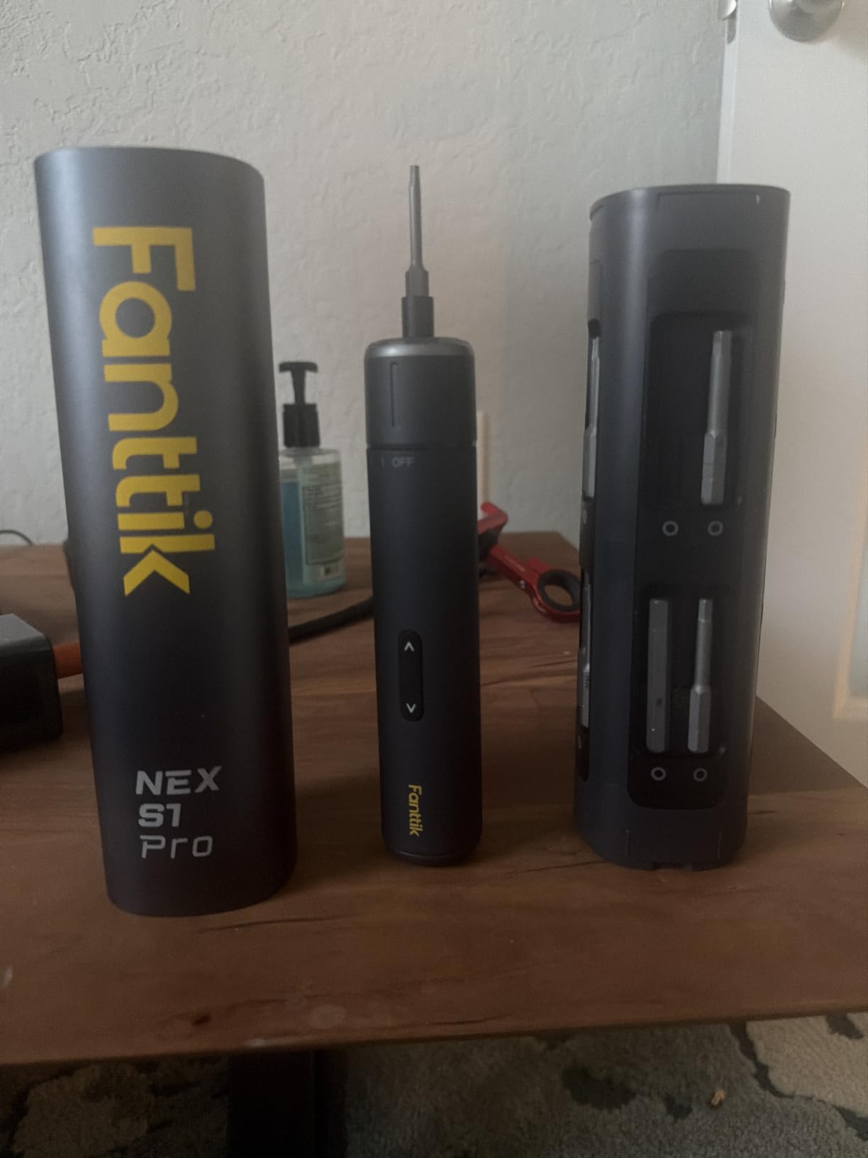 Fanttik S1 Pro Electric Screwdriver, Power Screwdriver | 16 S2 Steel Bits, 3 Torque Settings, Max 6 N.m, 2000mAh Battery, LED Light & 1/4''Hex, Ideal Tool for Furniture & Gaming PC customer photo 1