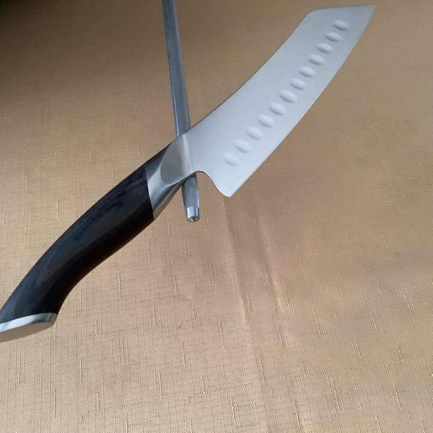 HOSHANHO 7 Inch Japanese Chef Knife, Ultra Sharp Kitchen Santoku Knives, Professional Japanese High Carbon Stainless Steel Kitchen Knife, Cooking Knife with Ergonomic Pakkawood Handle, Gifts customer photo 2