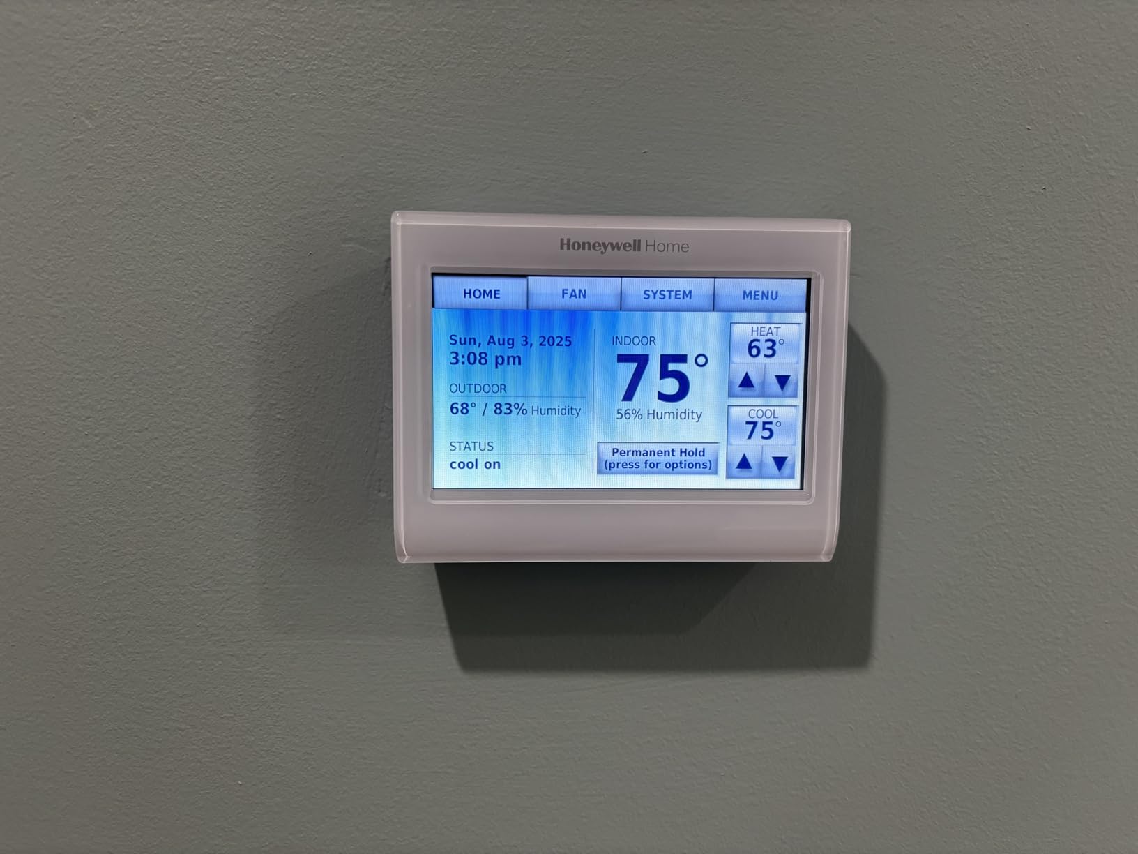 Playhardest Honeywell TH9320WF5003 Wi-Fi 9000 Color Touch Screen Programmable Thermostat, White with Extended 5-Year Warranty customer photo 1