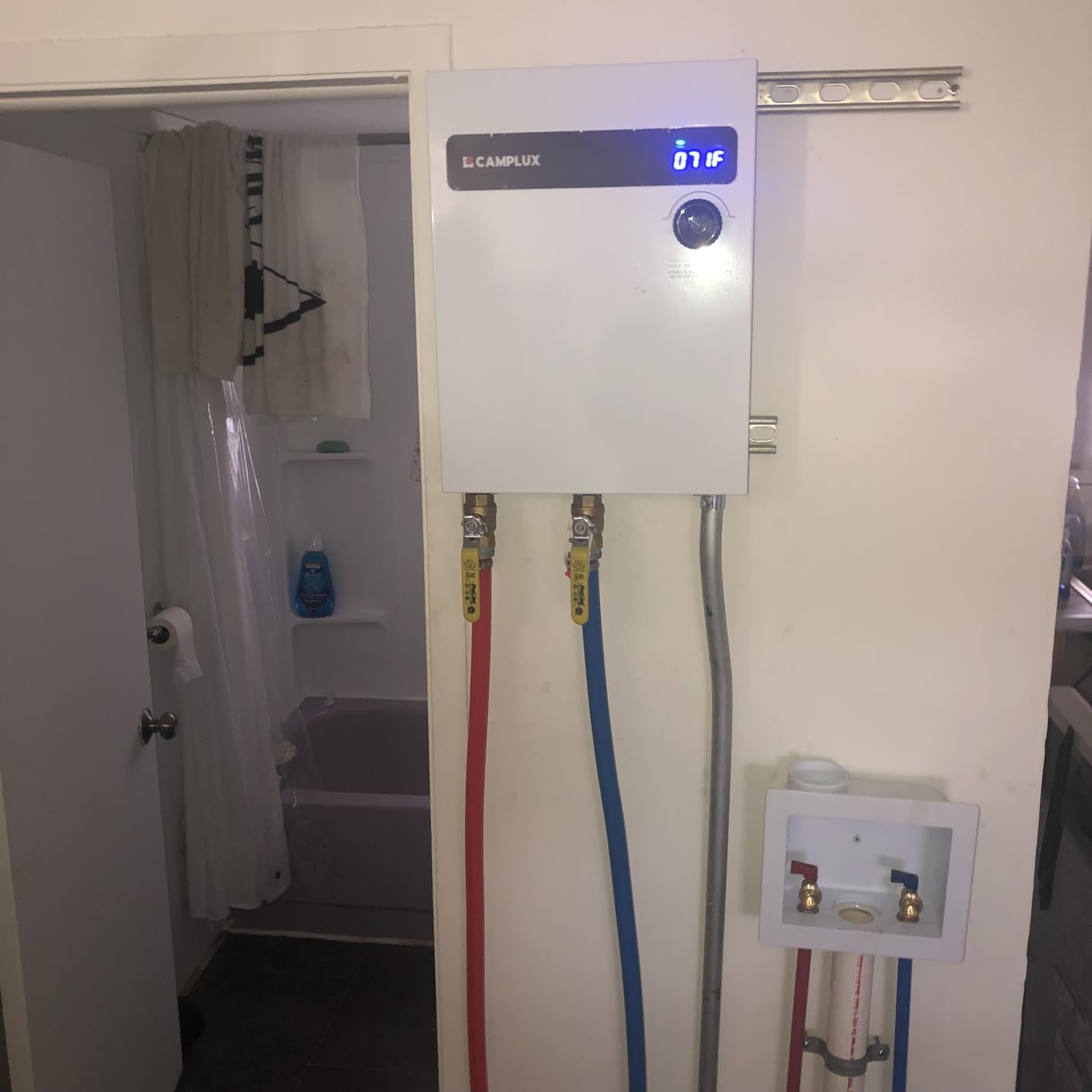 CAMPLUX Tankless Electric Water Heater 18kW, On Demand Hot Water Heater Electric with Digital Display 240V for Whole House Shower, White customer photo 1