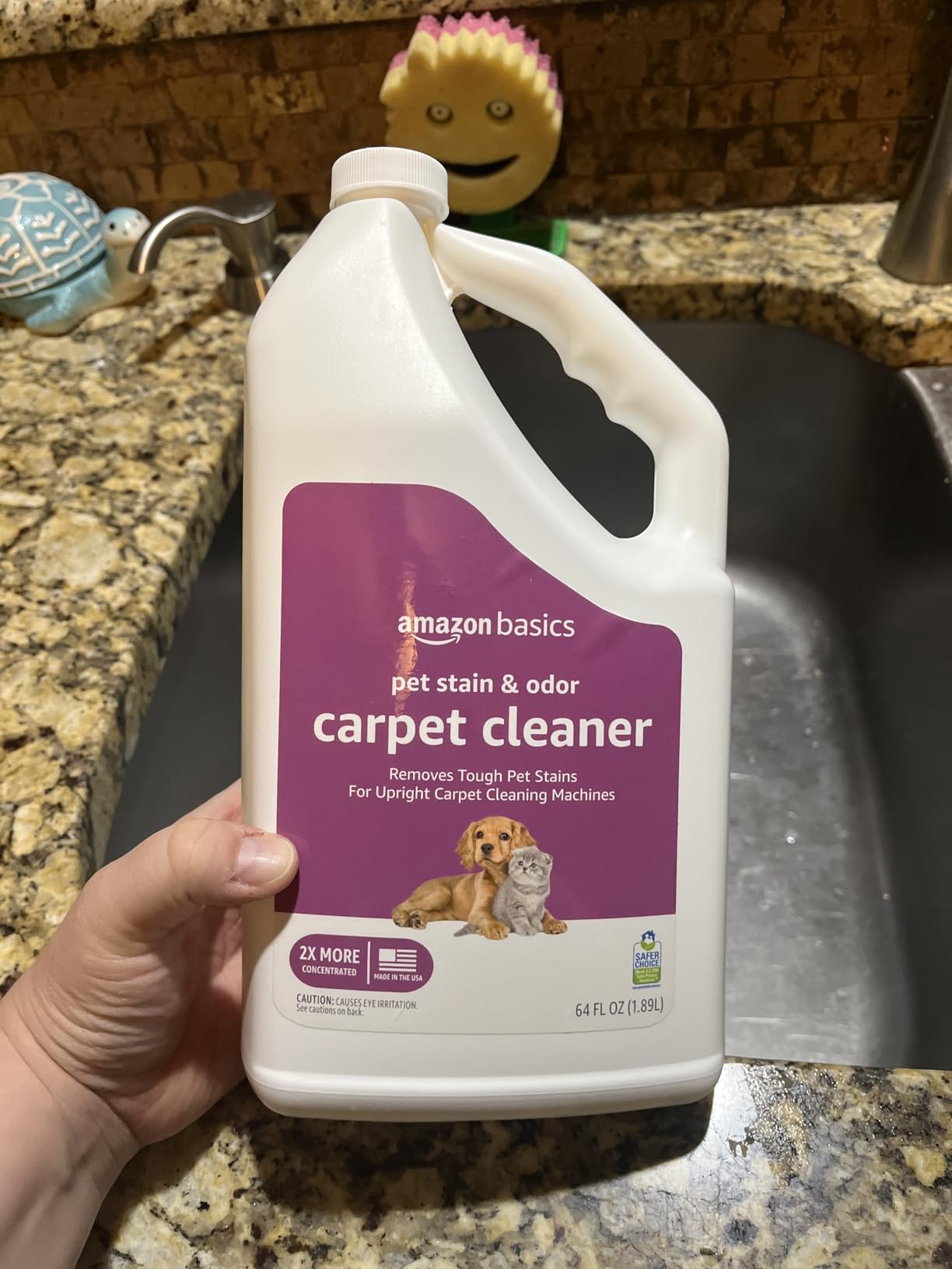 Amazon Basics Pet Stain Remover, Carpet Cleaner, Fresh Scent, 64 fl oz customer photo 2