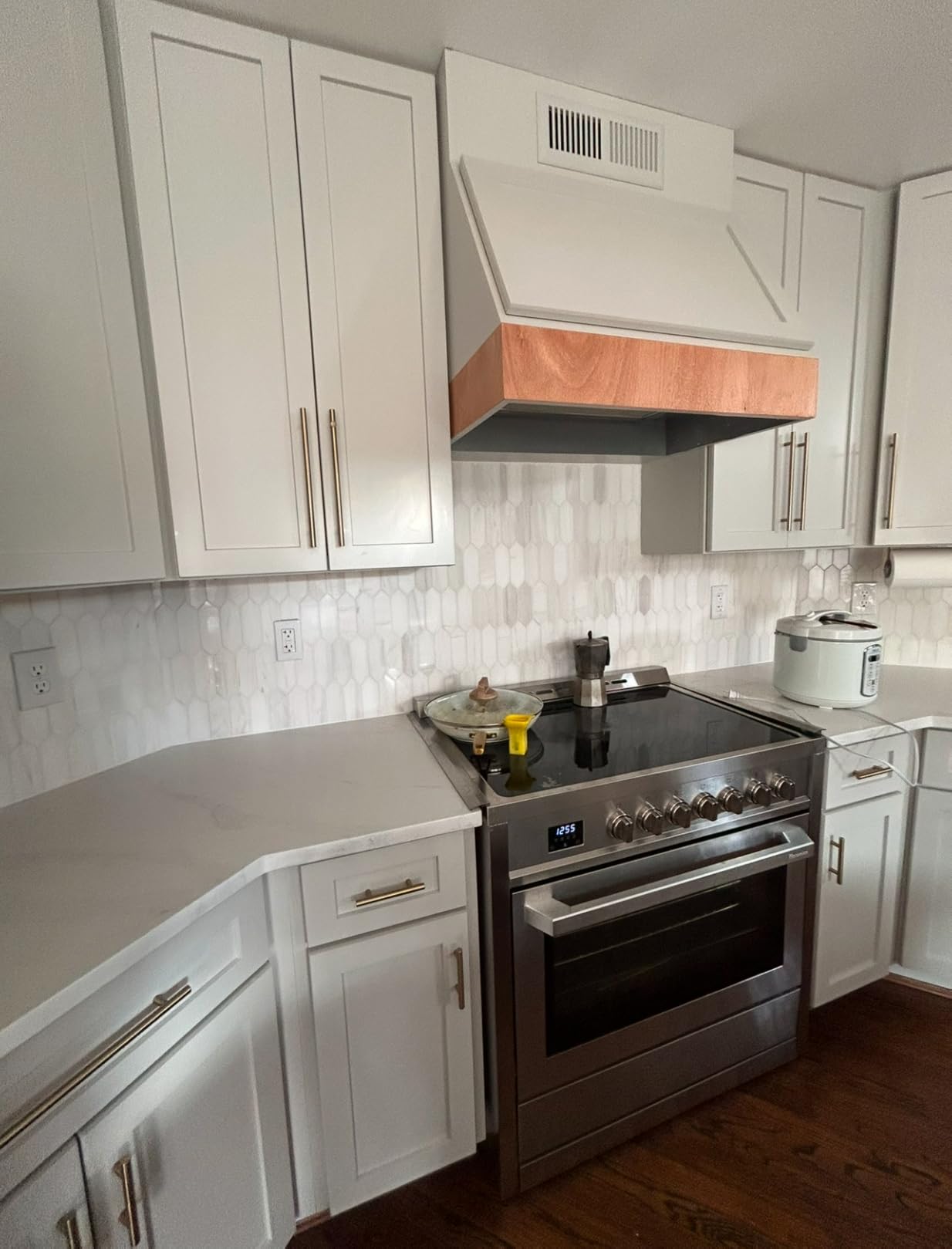 Rangaire RRE303TS Electric Range Oven with Timer and AirFry Infrared Stove Burners, True Convection, Easy Reach Racks, 30 inch, Stainless Steel customer photo 1