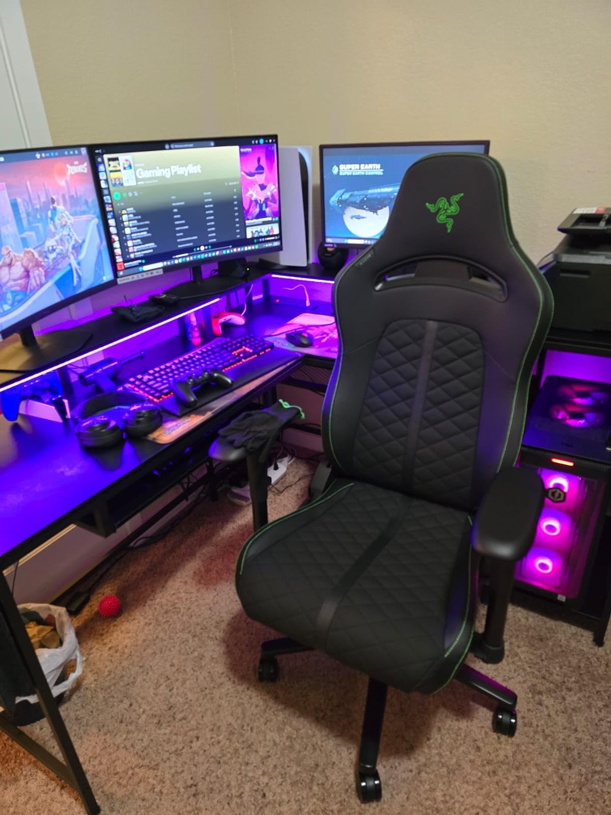 Razer Enki X Essential Gaming Chair, All-Day Comfort, Black | Built-in Lumbar Arch, Optimized Cushion Density, Dual-Textured, Eco-Friendly Synthetic Leather, Adjustable 152-degree Recline customer photo 1