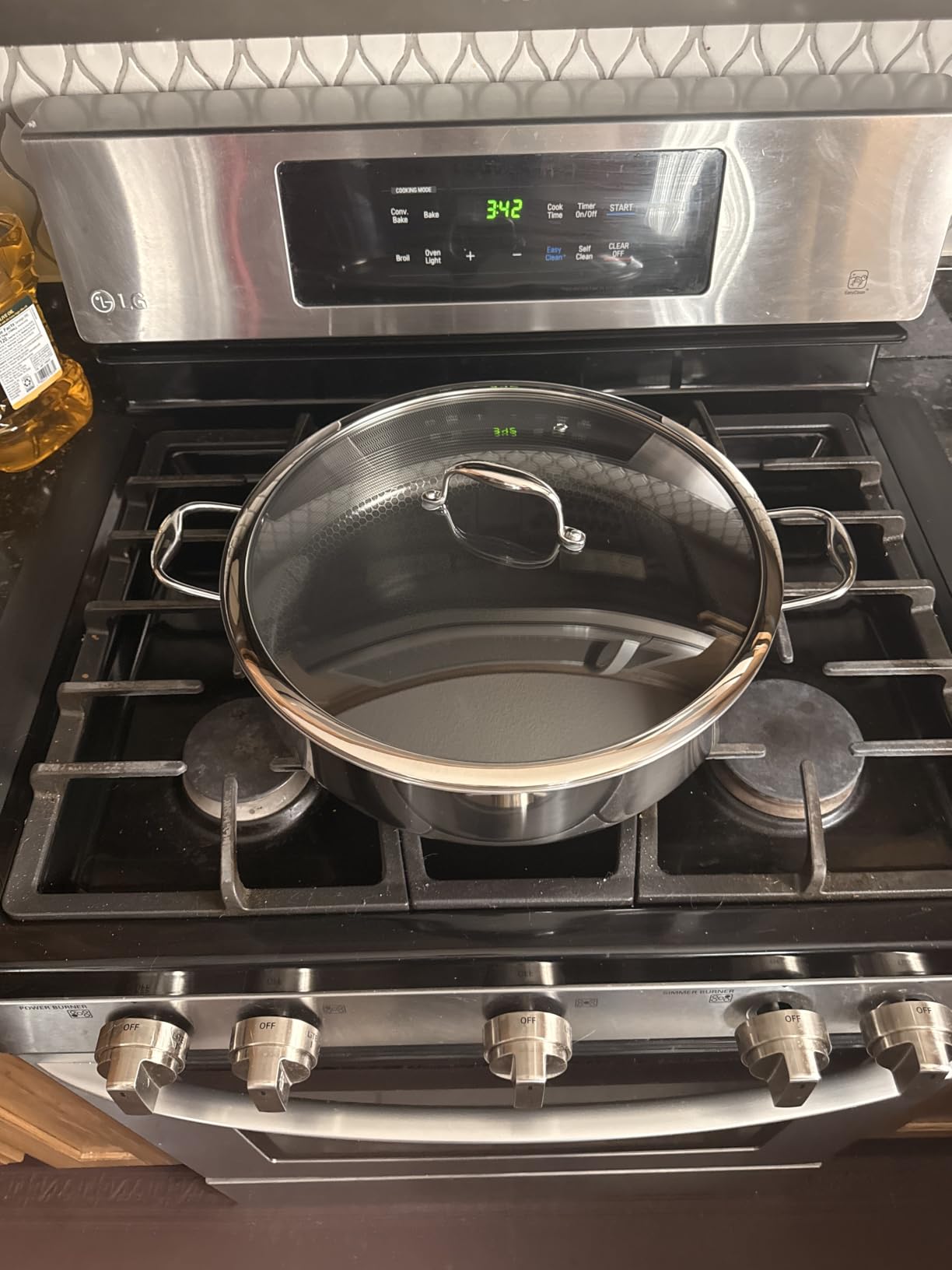 HexClad 5.5 Qt Hybrid Nonstick Deep Sauté Frying Pan with Lid customer photo 1