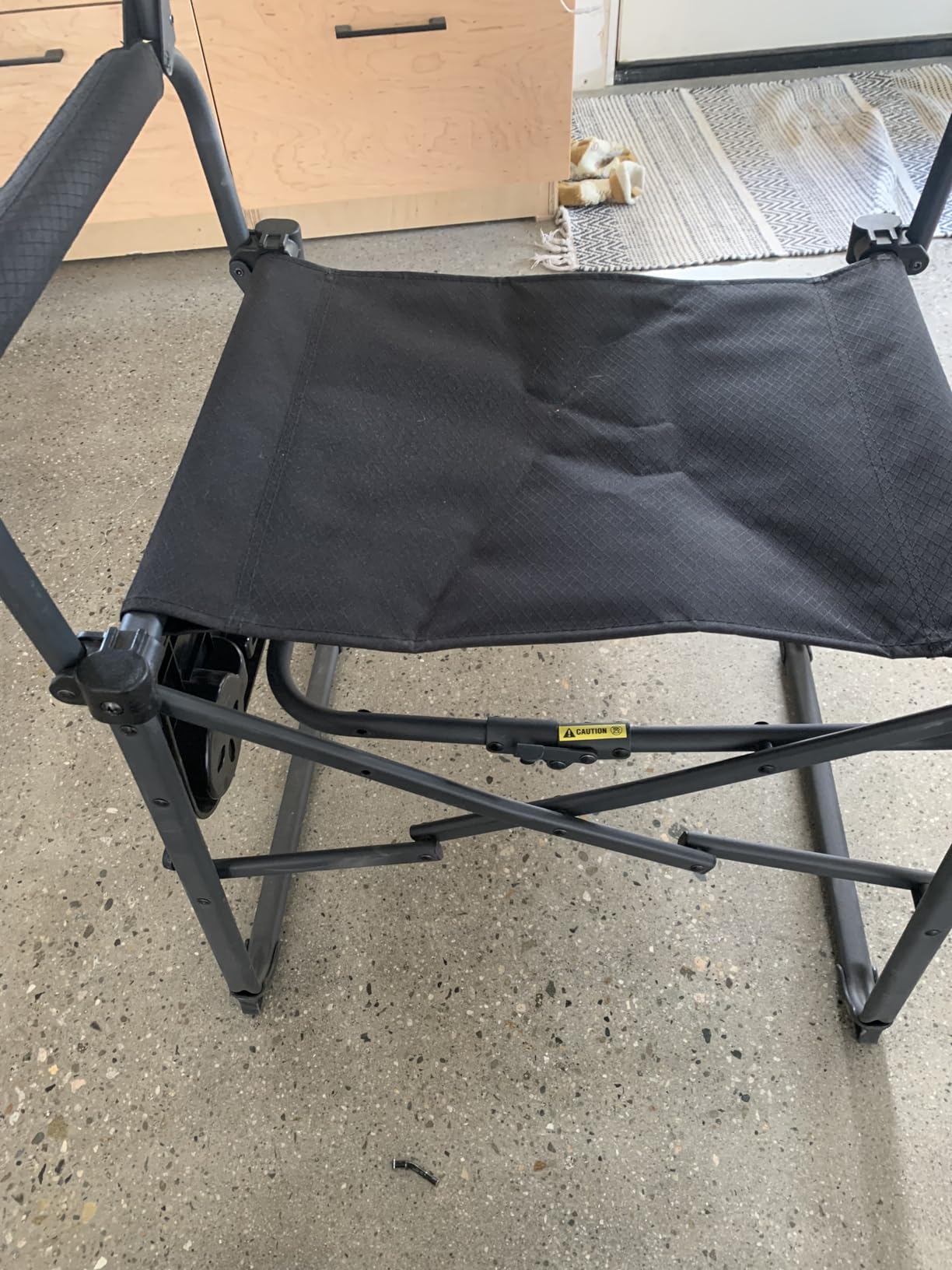 SUNNYFEEL Oversized Directors Chair 500 LBS Heavy Duty, Portable Folding Chair with Side Table, Pocket for Beach, Fishing,Trip,Picnic,Lawn,Concert Outdoor Foldable Camp Chairs customer photo 1