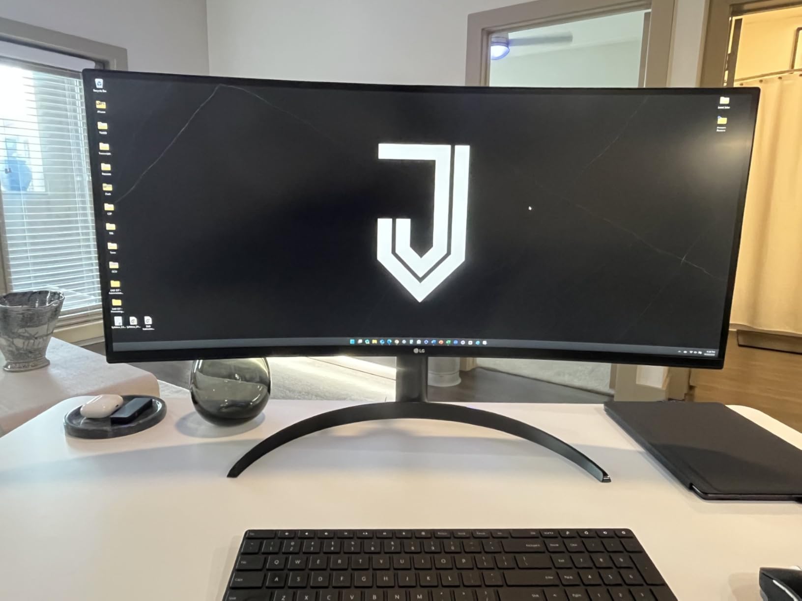LG 34WR55QC-B 34