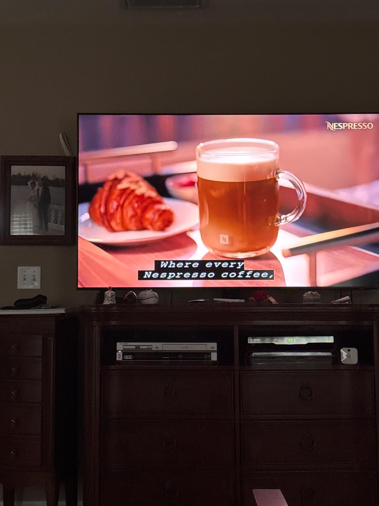 Samsung 85-Inch Class QLED 4K QN85D Series Mini LED, Neo Quantum HDR Smart TV w/Dolby Atmos, Object Tracking Sound Lite, Real Depth Enhancer Pro, Alexa Built-in (QN85QN85D, 2024 Model) customer photo 1