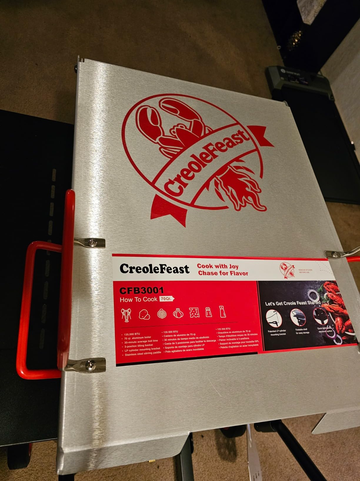 Creole Feast CFB3001 70 QT Outdoor Crawfish Boiler with Stir Paddle, Wheels | Single Sack Heavy-Duty Seafood Boiler, Gas Cooker, Foldable Cylinder Bracket, for Cajun Boils, Shrimp, Crab, Silver & Black customer photo 2