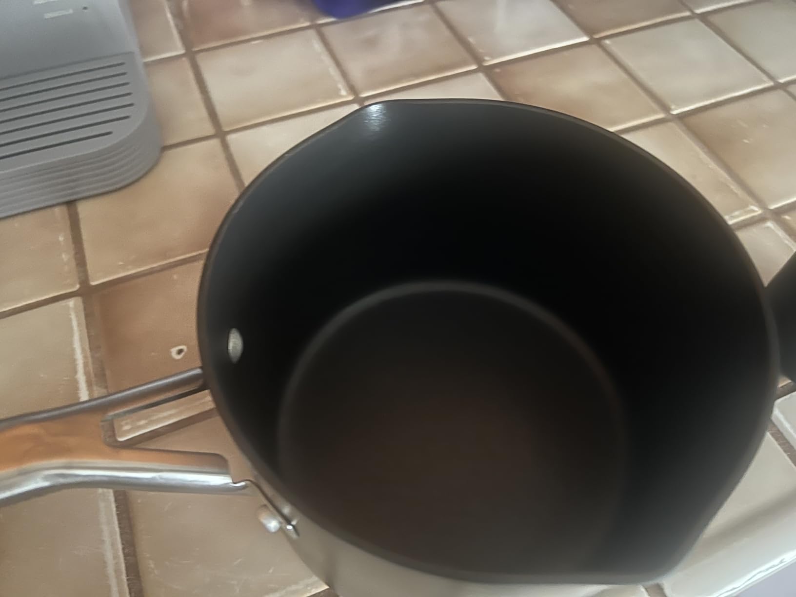 Calphalon Hard-Anodized Nonstick 10-Piece Cookware Set customer photo 1